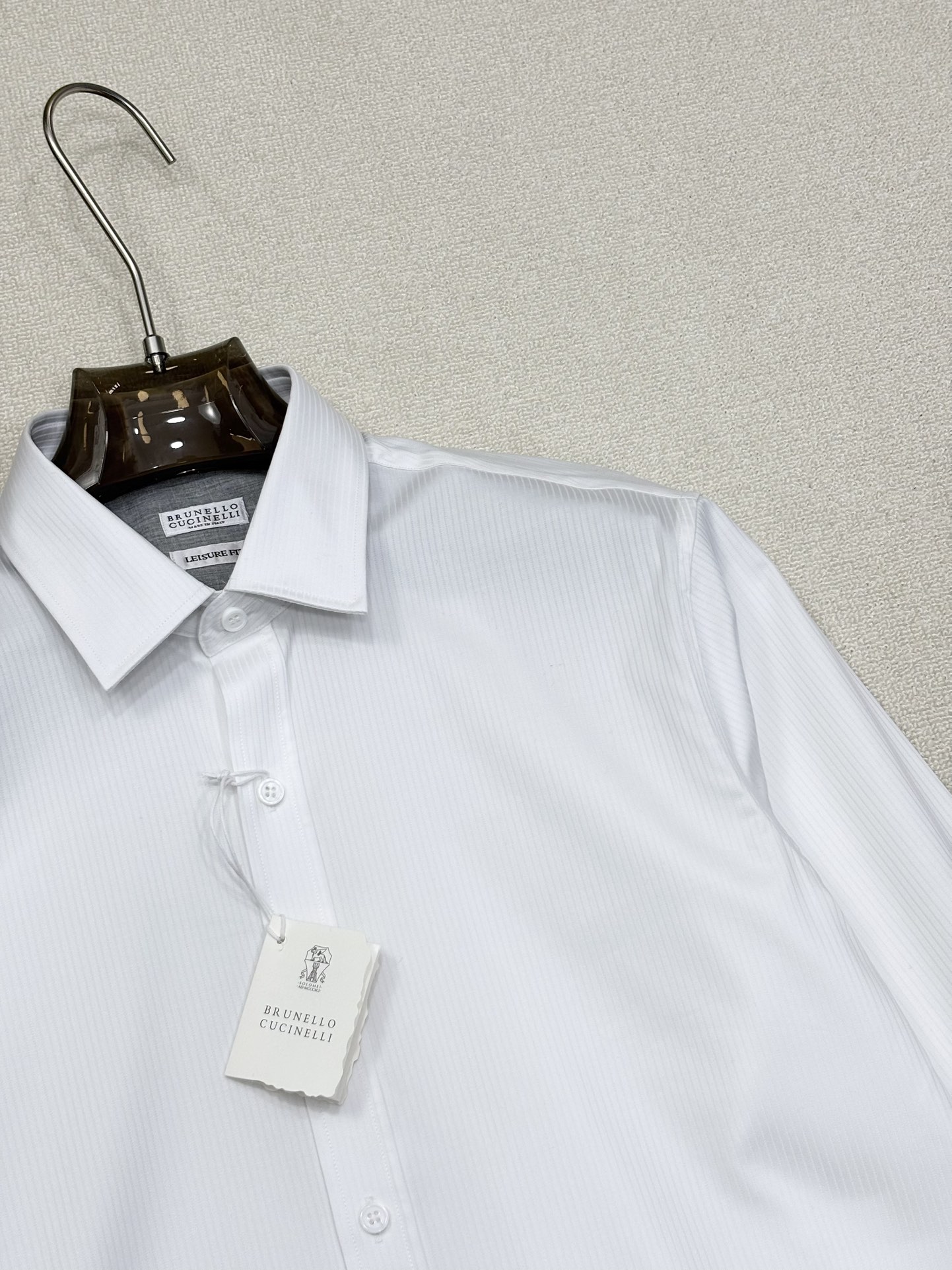 强势上新，新款不断！！！新款衬衫，高级面料高级做工，顶级品质！！！S一XXLS穿125左右m穿140左右