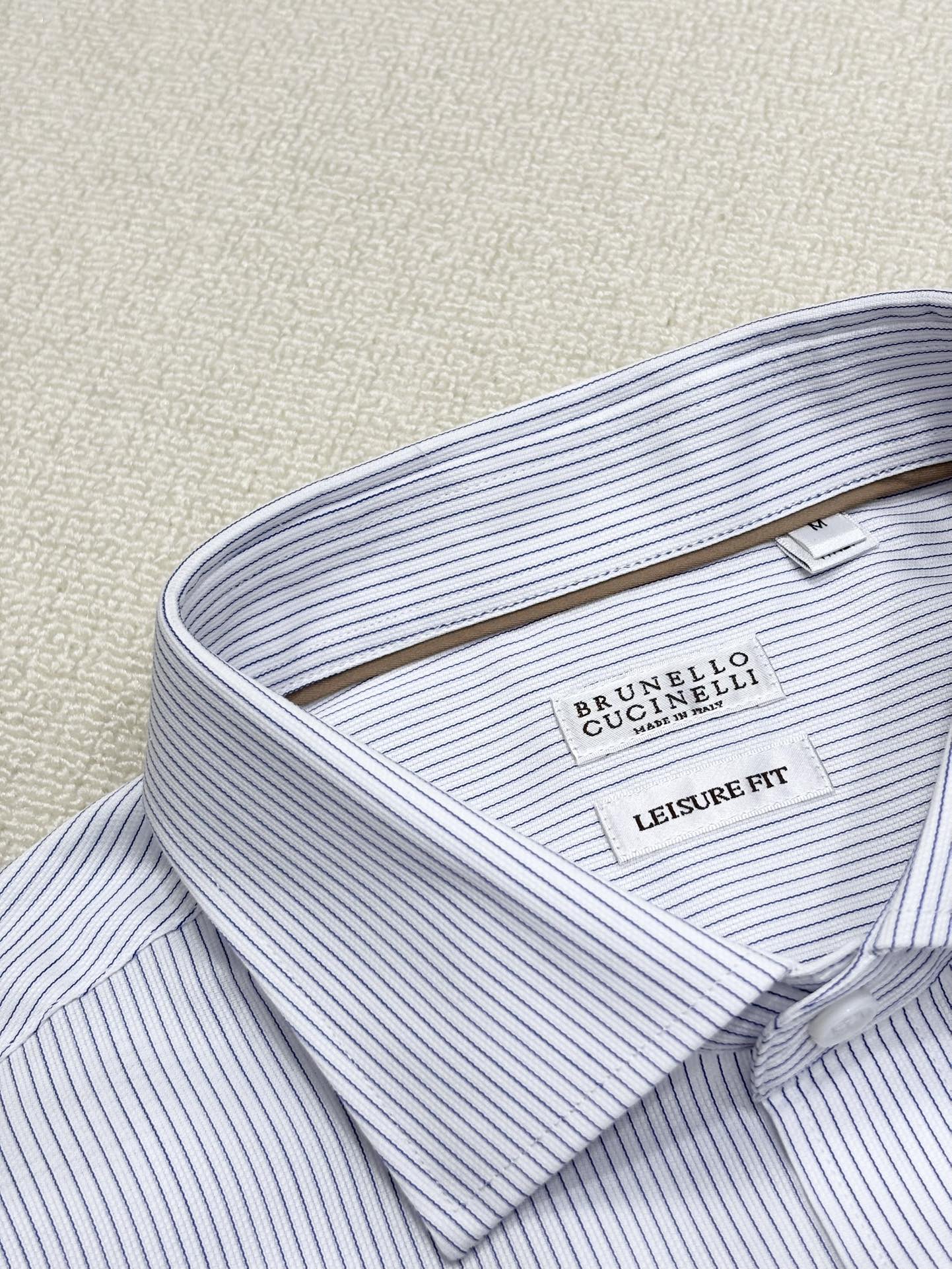 强势上新，新款不断！！！新款衬衫，高级面料高级做工，顶级品质！！！S一XXLS穿125左右m穿140左右