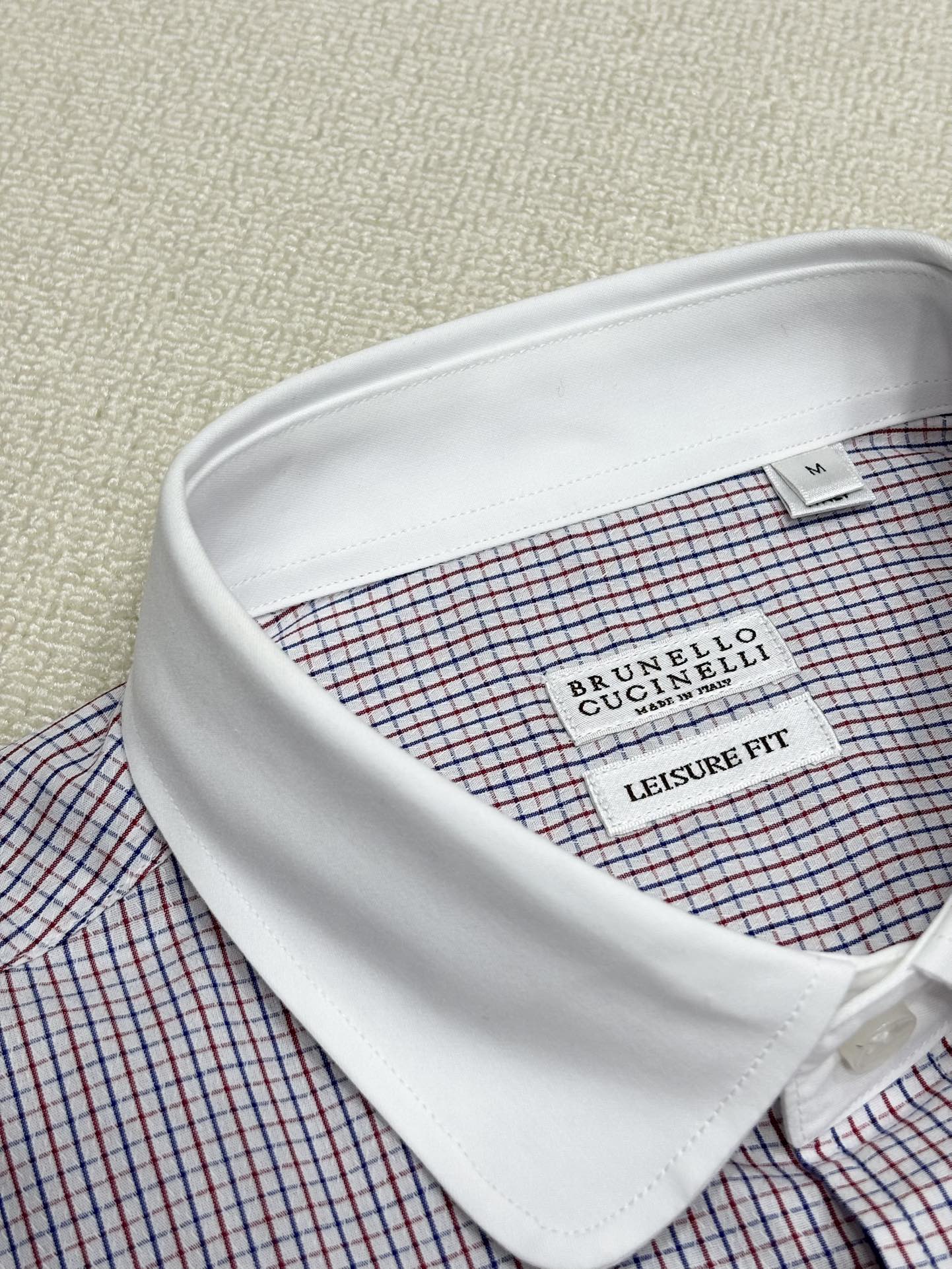 强势上新，新款不断！！！新款衬衫，高级面料高级做工，顶级品质！！！S一XXLS穿125左右m穿140左右