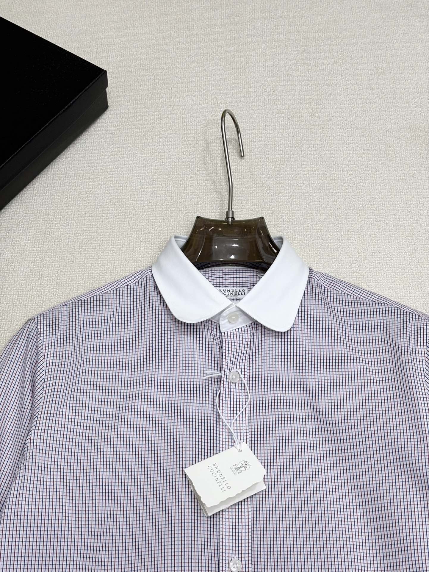 强势上新，新款不断！！！新款衬衫，高级面料高级做工，顶级品质！！！S一XXLS穿125左右m穿140左右