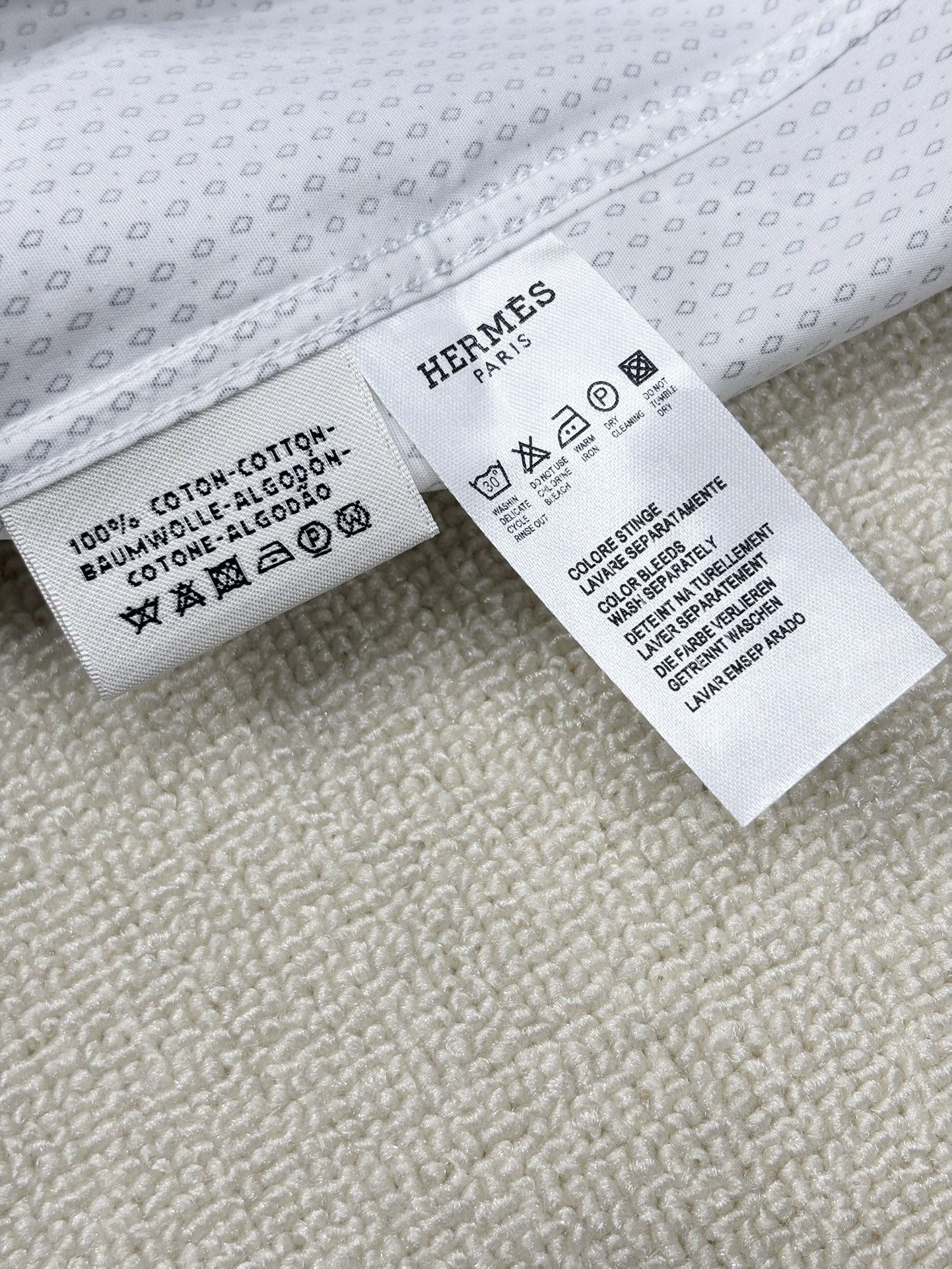 强势上新，新款不断！！！新款衬衫，高级面料高级做工，顶级品质！！！S一XXLS穿125左右m穿140左右