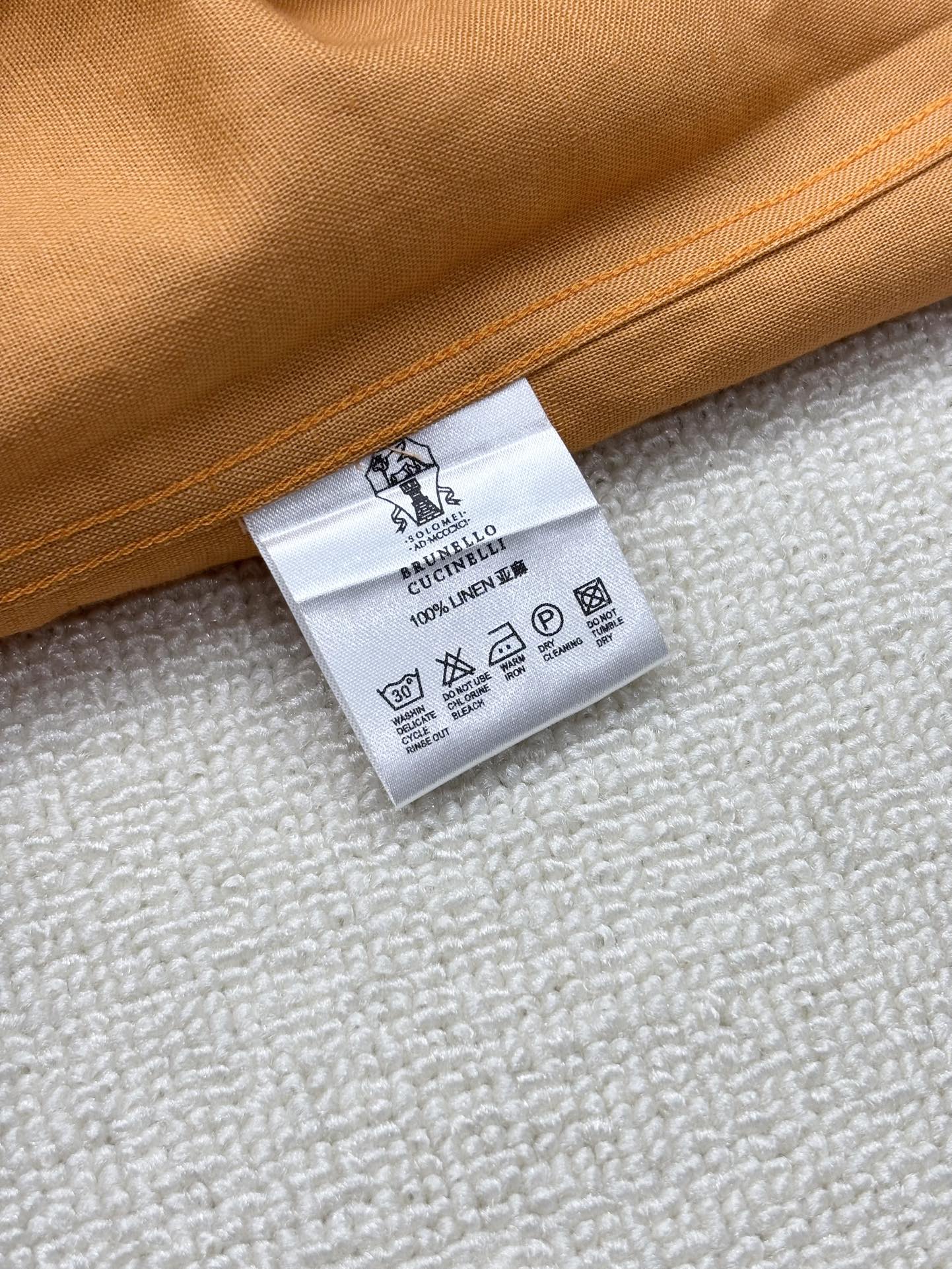强势上新，新款不断！！！新款衬衫，高级面料高级做工，顶级品质！！！S一XXLS穿125左右m穿140左右