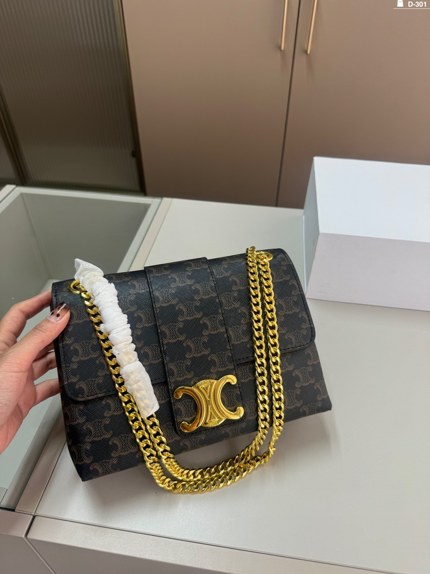 Authentic Timeless Chanel Wallet on Chain Caviar W/box &  Authenticity Card