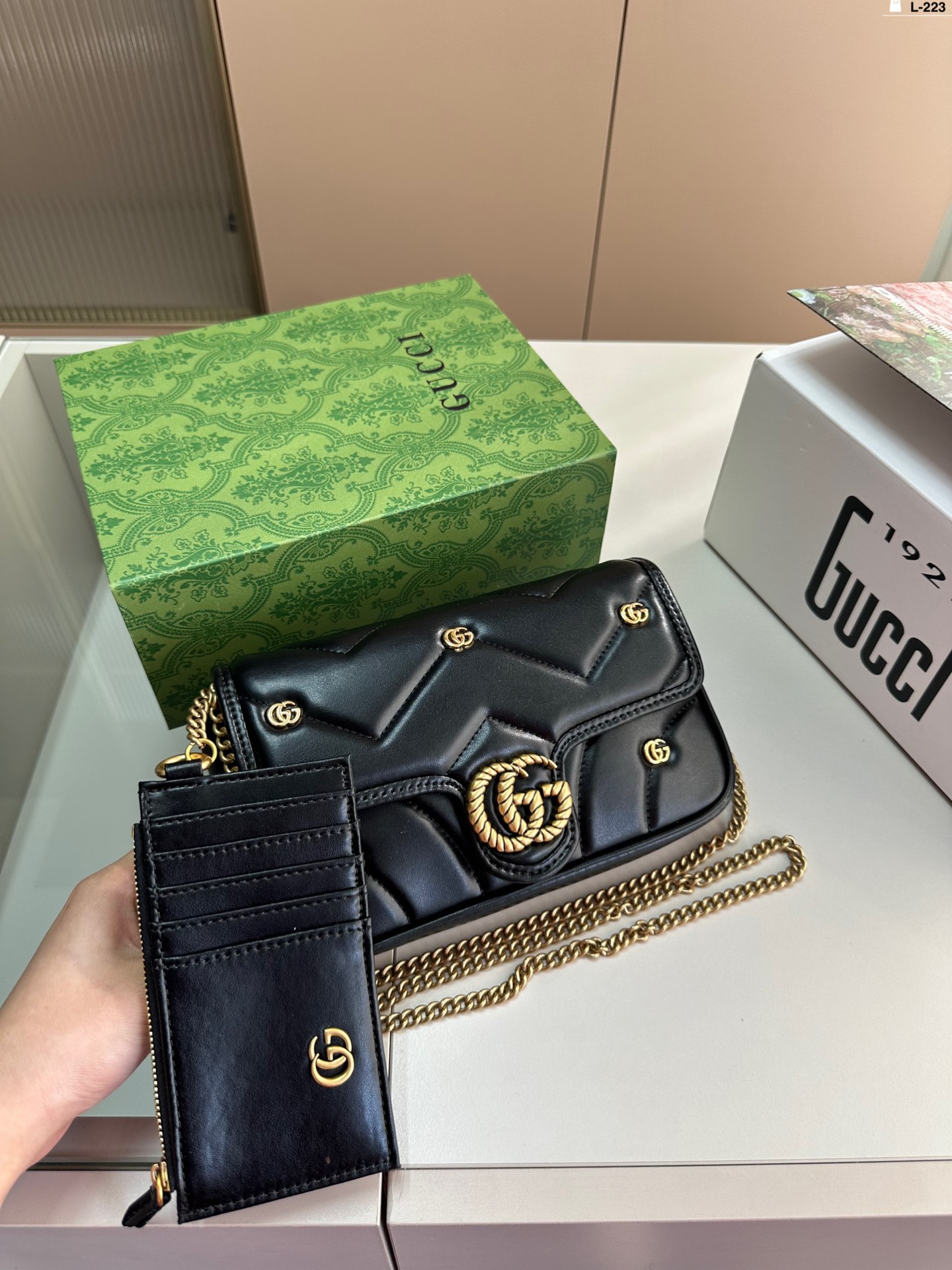 Gucci Marmont Taschen Umhängetaschen  & Schultertaschen Schwarz Ketten