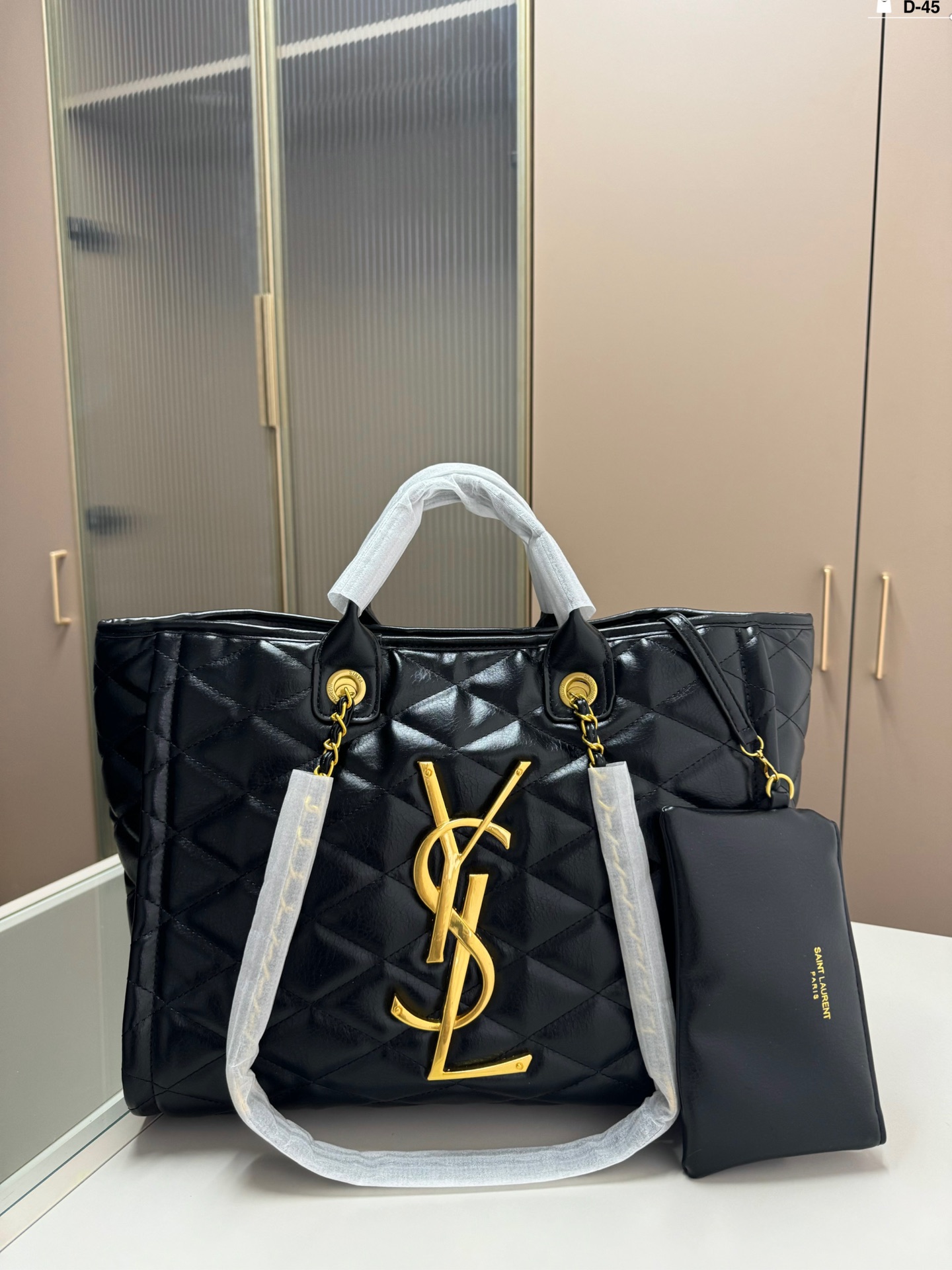 Yves Saint Laurent Taschen Tragetaschen