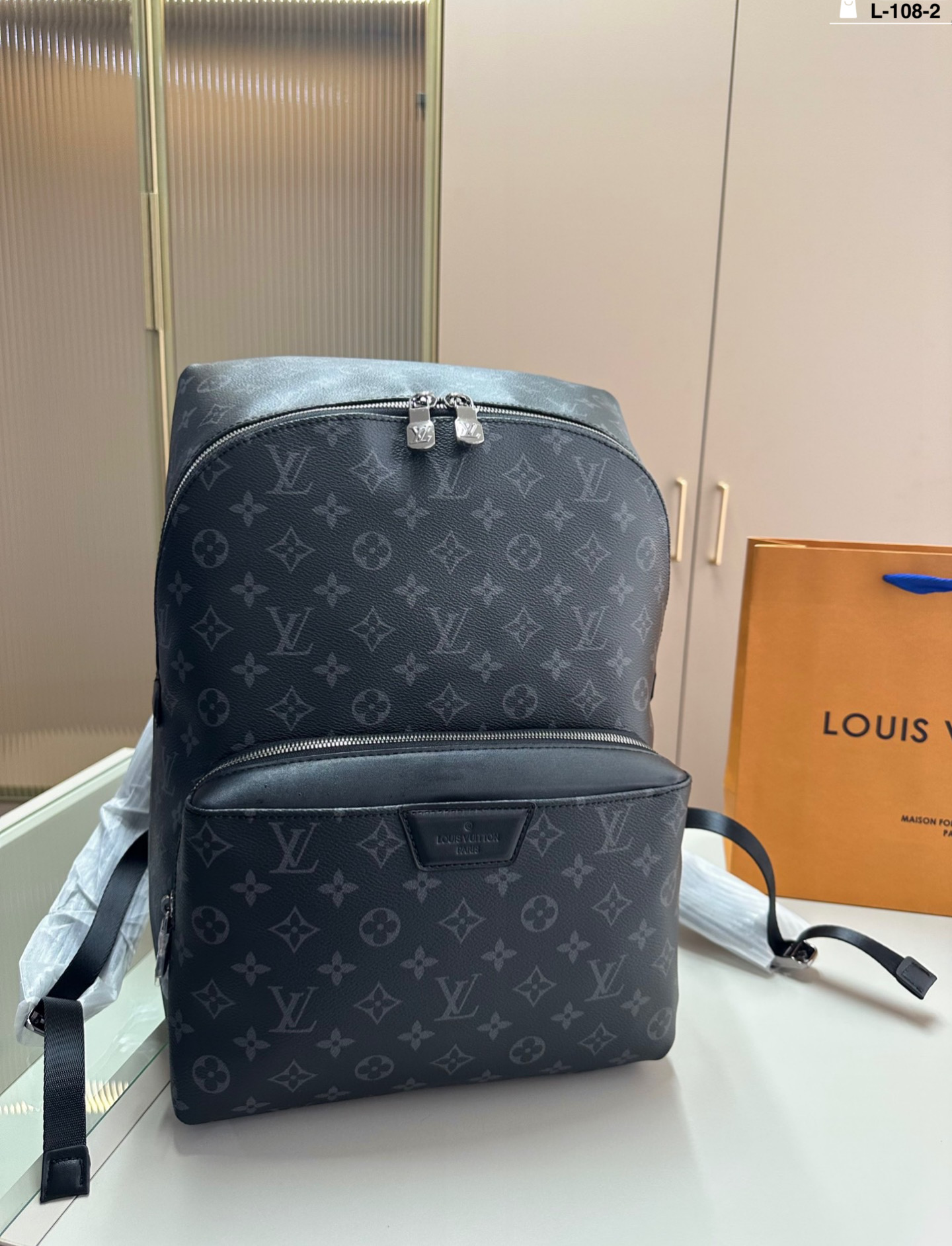 P263 Chip Version | L-108-2 Size 27x39 | Recommended Products/good-looking Backpacks/ | Lv Discovery | Lv’s Best-looking Backpack Is A Must-have For Business Trips | Suitable For Both Leisure And Business | Super Large Capacity, Super Popular Model