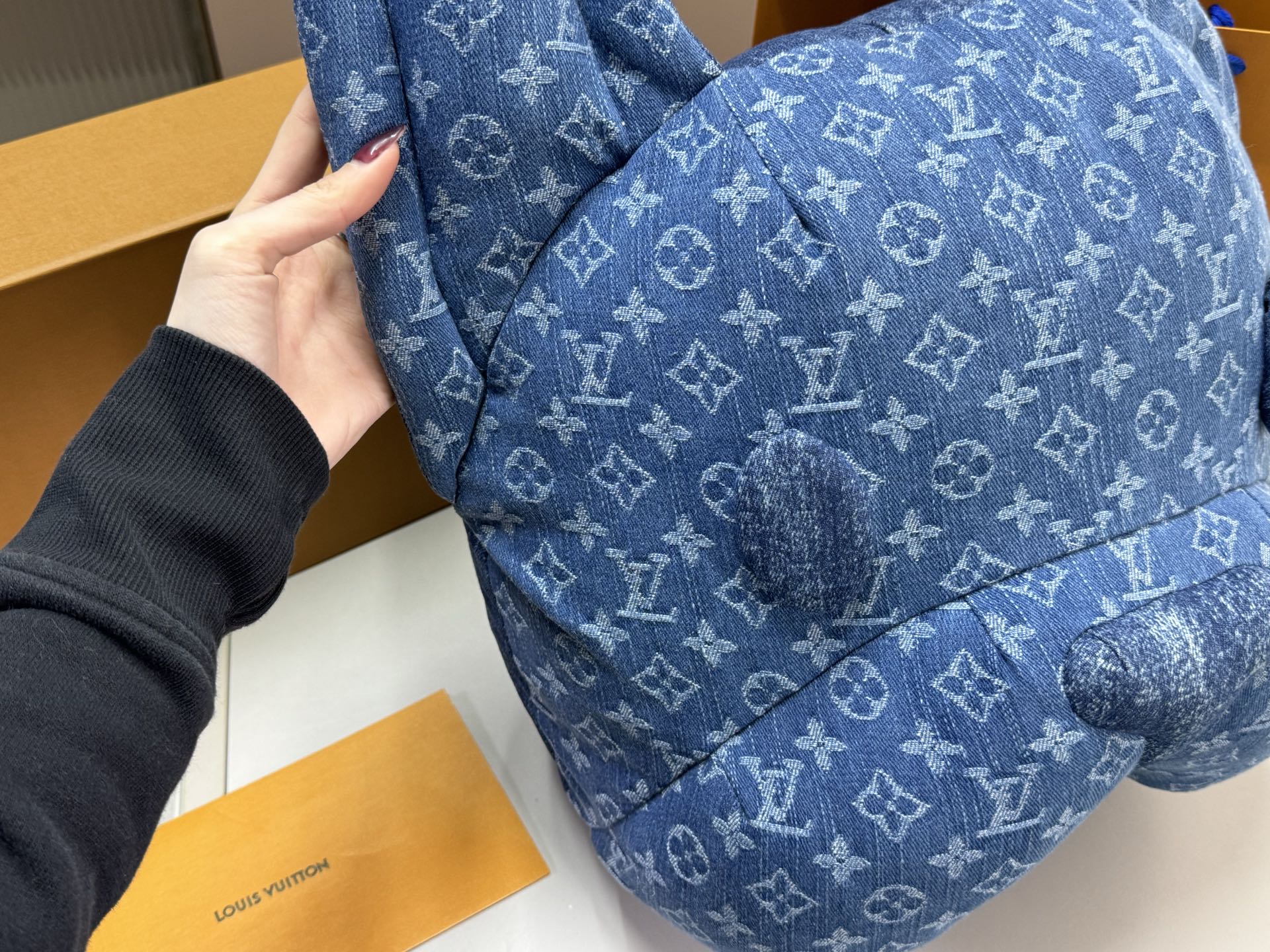 路易威登 Louis Vuitton 高级成衣风衣外套及大衣服饰 #00B23887 5