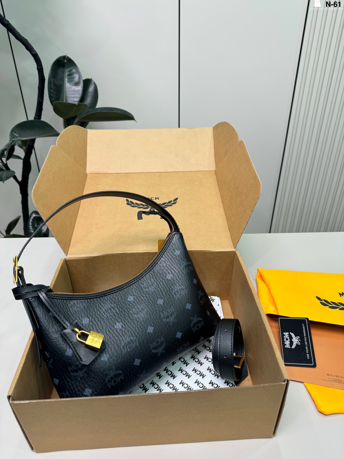 Mcm bolso de cuerno Pp160
