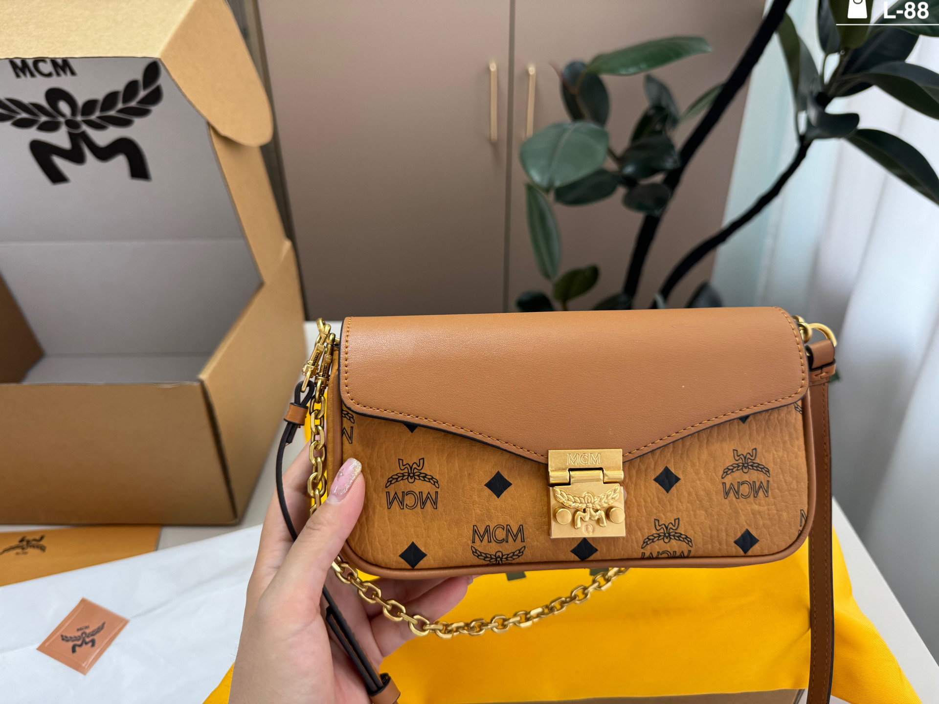 bolso mcm — photo 5