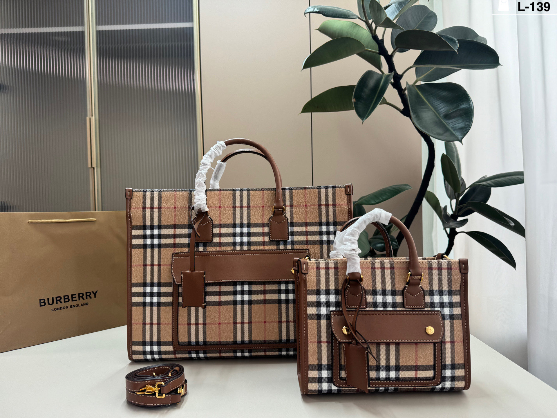 Burberry everyday