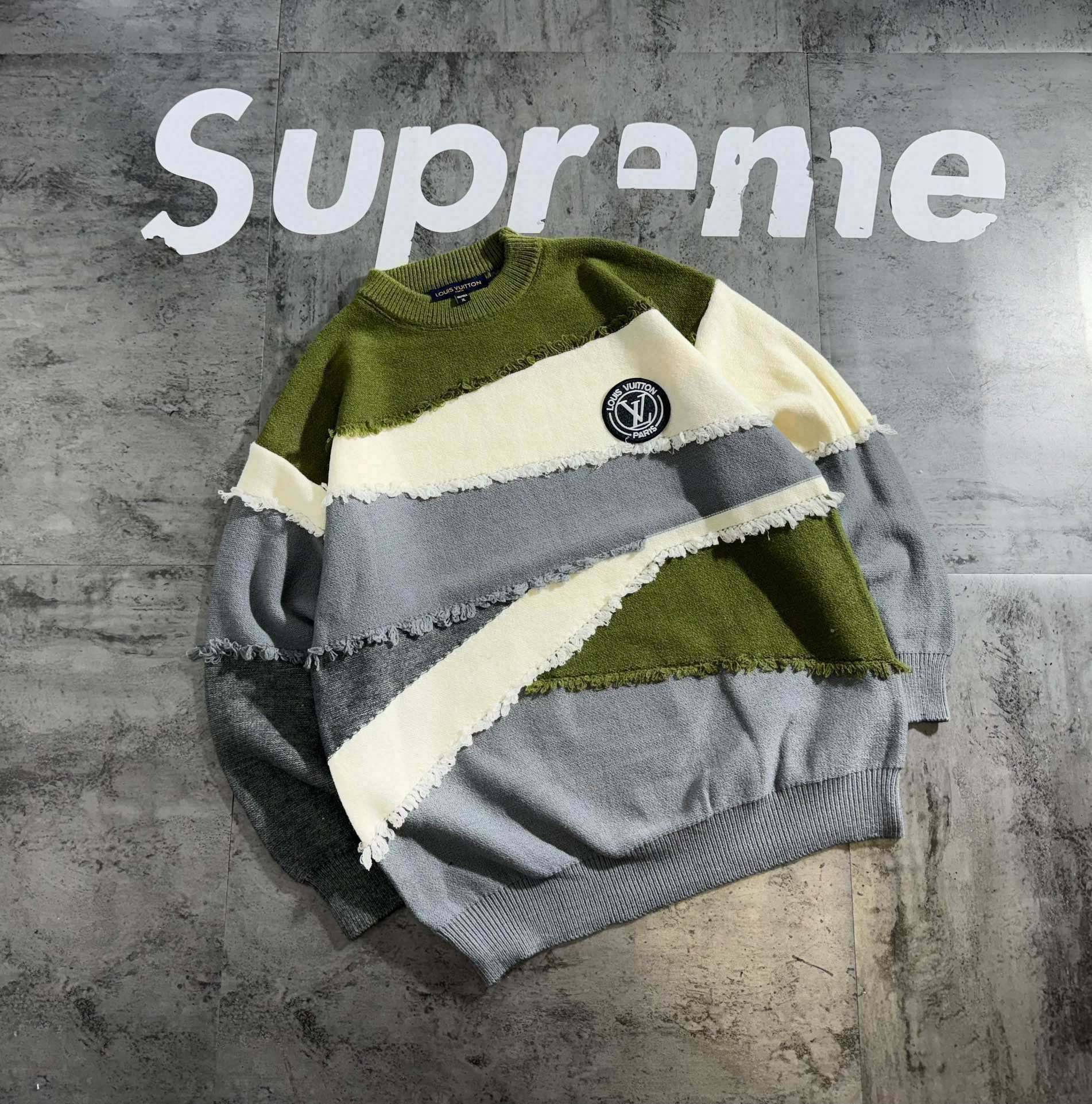 Louis Vuitton Bi-Color Knit Sweater Thickened Couple Style