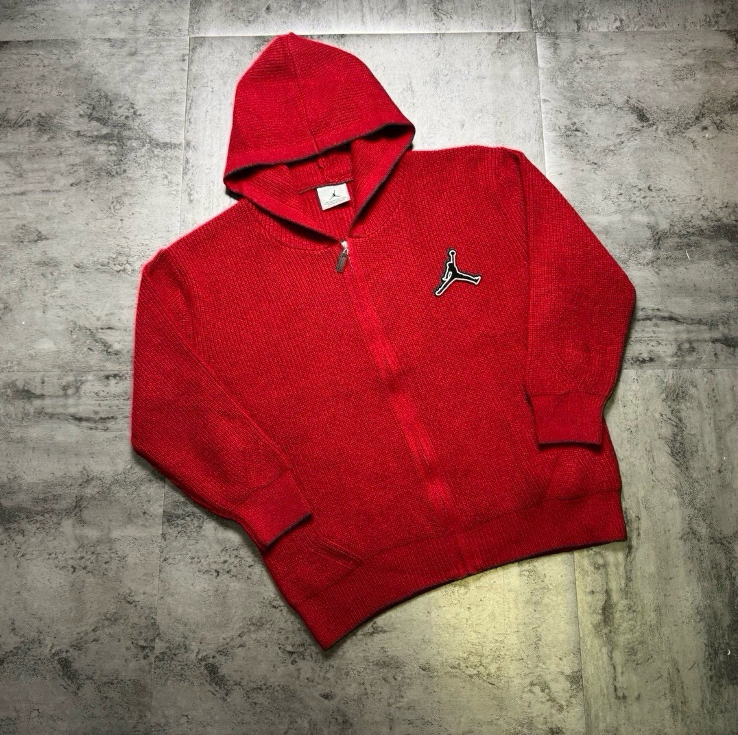 _dnR9s8W986XptLmnLf6V8cHBEpKQCo3YmJXMKeg