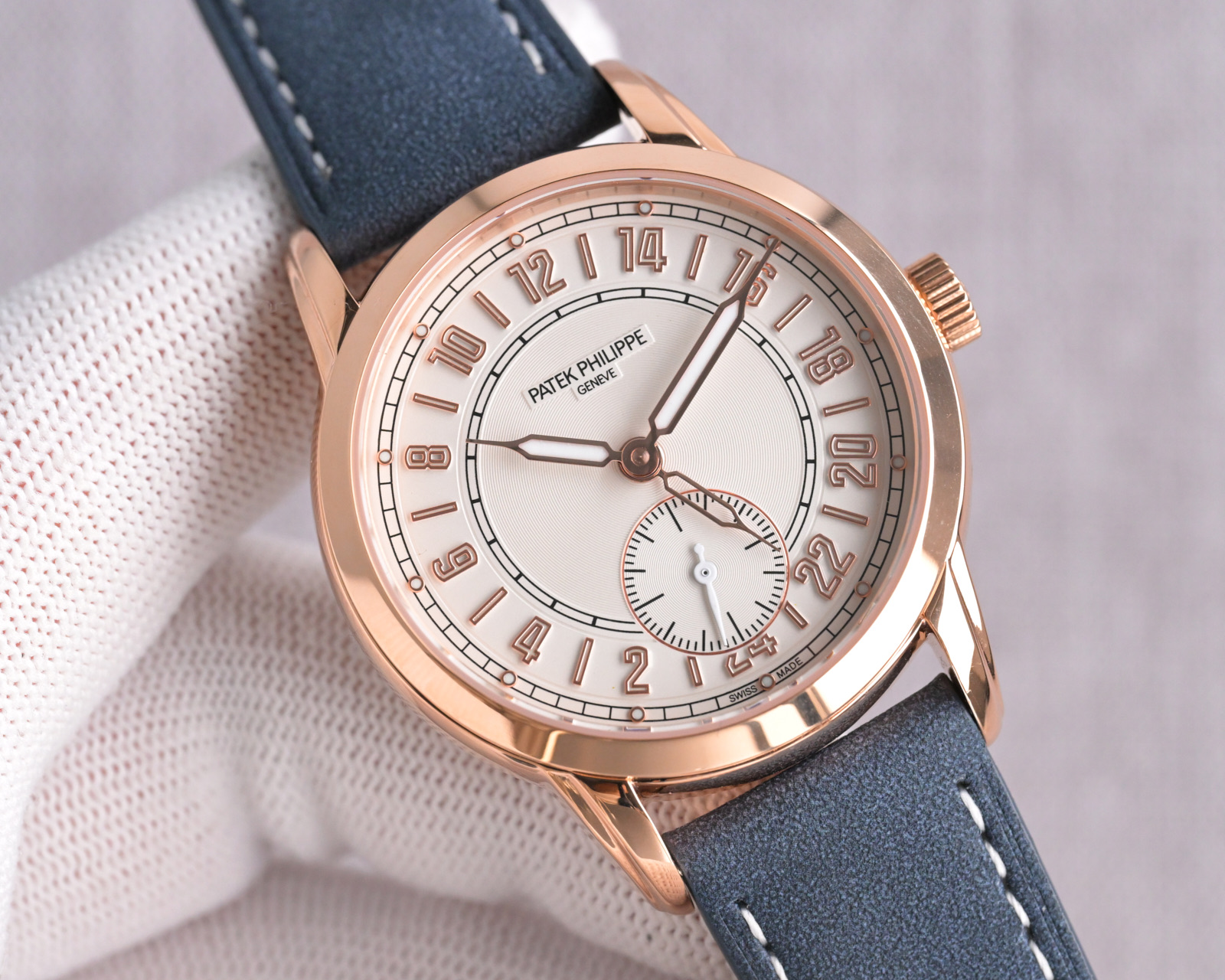 NO:157381,Produced by JBL JBL 18K gold Patek Philippe PP RW1 18K gold version is available in stock Patek Philippe Complex Function Series Gold 5224r-001 is a heavy debut, complex timepiece, creating casual sports watches with super complex technology. The movement uses version 31-ps fus 24h automatic winding movement, the best luxury recommendation for gifts, please be sure of JBL's exclusive quality, patek philippe19860909JBL 出品  JBL 18K包金 百达翡丽 PP RW1 18k包金版本现货供应百达翡丽复杂功能系列包金 5224r-001重磅登场,复杂时计腕表,以超复杂的工艺技术打造休闲运动腕表. 机芯采用版31- ps fus 24h自动上链机芯,送礼最佳奢华推荐请认准JBL独家品质,,patek philippe,Watch