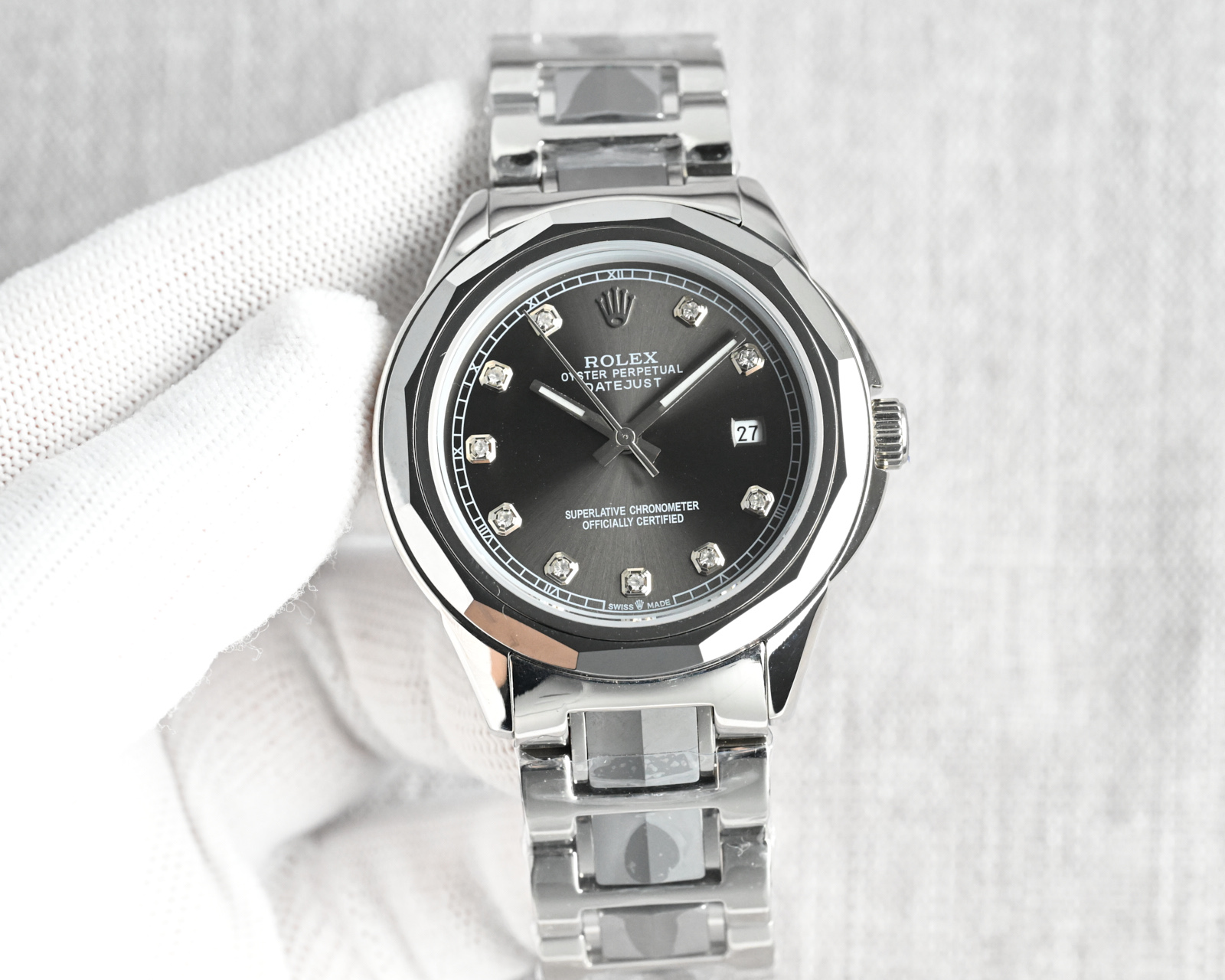 统一价 650
男装腕表劳力士-ROLEX 🏅️XT2
商务休闲男士机械腕表 
进口日本原装西铁城8205
钨钢间316L精钢壳套
超级蓝宝石玻璃镜面
直径42mm 
尊贵奢华 休闲男士
生活节奏 尽在掌握
🎁送礼最佳奢华推荐💥请认准独家品质📷