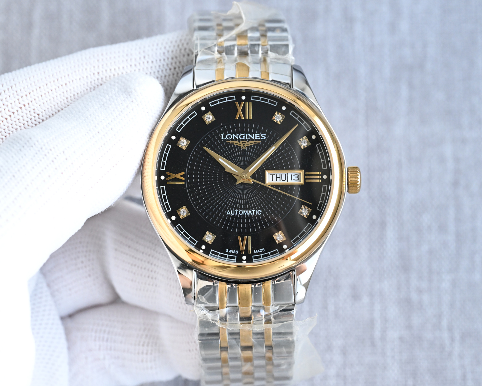 NO:389435,Belt Steel belt Latest model Longines LOGINES Longines Centennial Commemorative Model RL2 Recommended Today It is another good watch for the original imported 8215 mechanical movement with durability for 10 years [Applause] [Applause] [Applause]; Italian imported calf belt Original butterfly buckle 39mm11mm Imported 8215 Jixinrui Casing Cover Original Replica 1 to 1 High-end, Atmospheric and Classic Gift Best Luxury Recommendation Please be sure of exclusive quality, longines, cowhide19860909皮带 钢带 最新款 浪琴LOGINES 浪琴百年纪念款 RL2 今日推荐 又是一款机芯质量耐用长达10年的原装进口8215机械机芯的好表[鼓掌][鼓掌][鼓掌]；意大利进口小牛皮带 原装蝴蝶扣 39mm11mm 进口8215机心瑞机壳套 原版复刻1比1 高端大气上档次送礼最佳奢华推荐请认准独家品质,,longines,cowhide,Watch