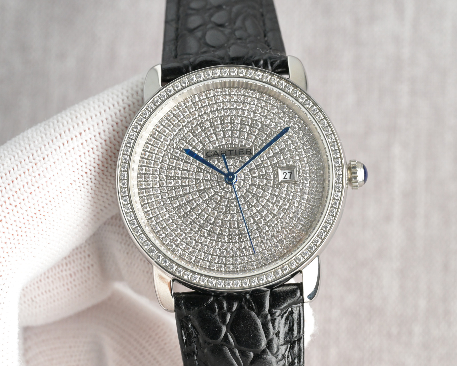 NO:389451,Taiwan Produced by Taiwan Factory Cartier K7 London Series Star Series, boutique men's watches, classic large three-needle design, noble and elegant, gentlemanly style, excellent quality, hot selling throughout the city. It uses imported Citizen fully automatic mechanical movement (zero rework), top 316 stainless steel case, imported calfskin strap, sapphire anti-magic mirror, size 42 mm, thickness 10 mm, best luxury recommendation for gifts, please identify Taiwan's exclusive quality,, cartier, cartier, cowhide19860909台湾 出品 台湾 Factory 卡地亚 Cartier K7 伦敦系列 满天星系列,精品男士腕表,经典大三针设计,尊贵大气,绅士风范,卓越品质,热卖全城.采用进口西铁城全自动机械机芯（零返修）,顶级316精钢表壳,进口小牛皮表带,蓝宝石抗魔镜面,尺寸42毫米厚度10毫米 送礼最佳奢华推荐请认准台湾独家品质,,cartier,cartier,cowhide,Watch