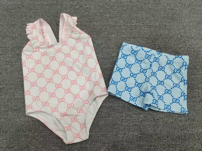 Luxury Kids' Swimwear Set with Designer Pattern, Sizes 80-150cm 1 Luxury Kids' Swimwear Set with Designer Pattern, Sizes 80-150cm