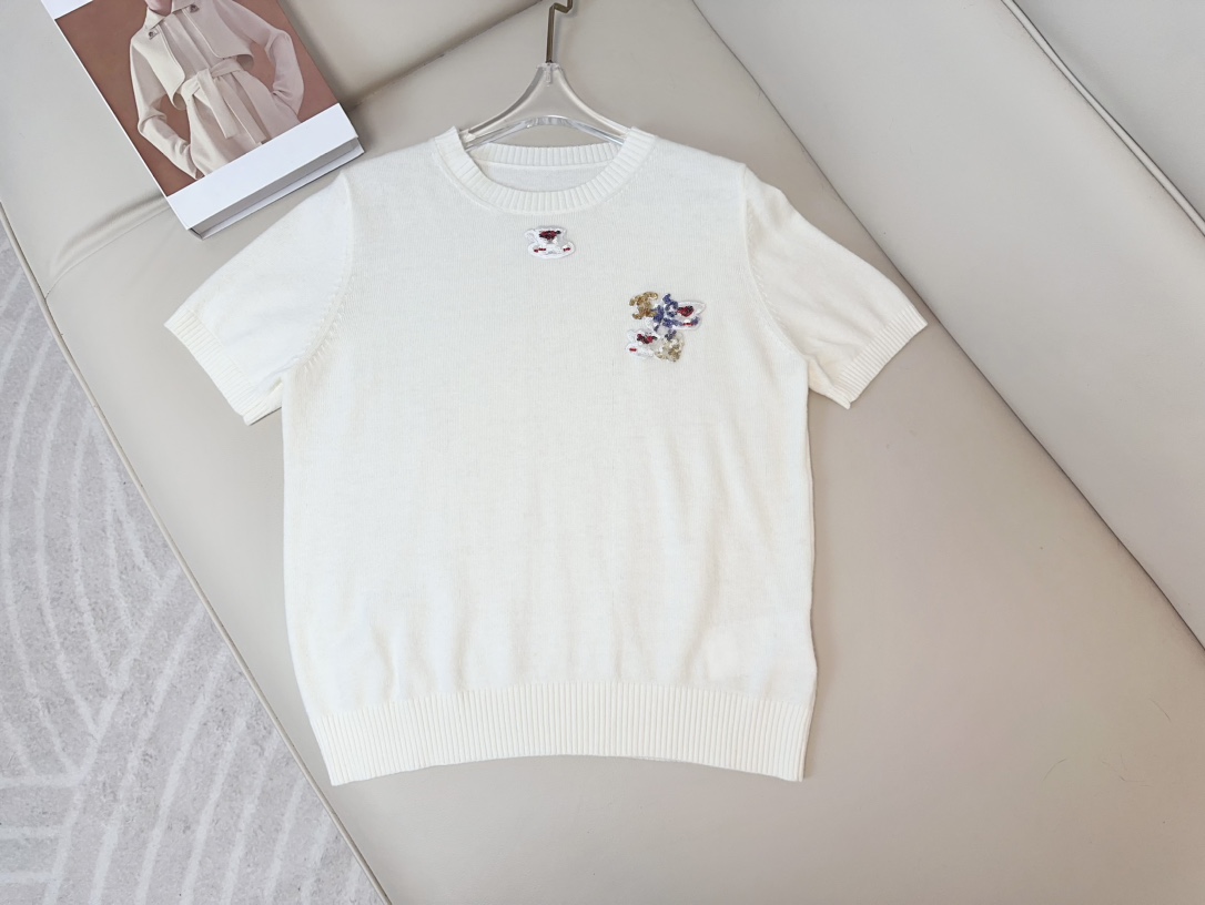 Chanel Clothing Shirts & Blouses White Embroidery Wool Fall Collection Fashion