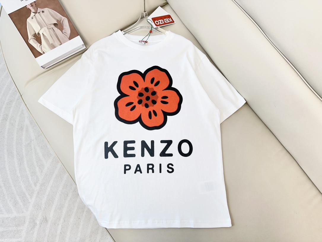 “High-End Women’s Clothes with Ken** Seashells Packaging and Custom Logo T-Shirt in Pure Cotton”
