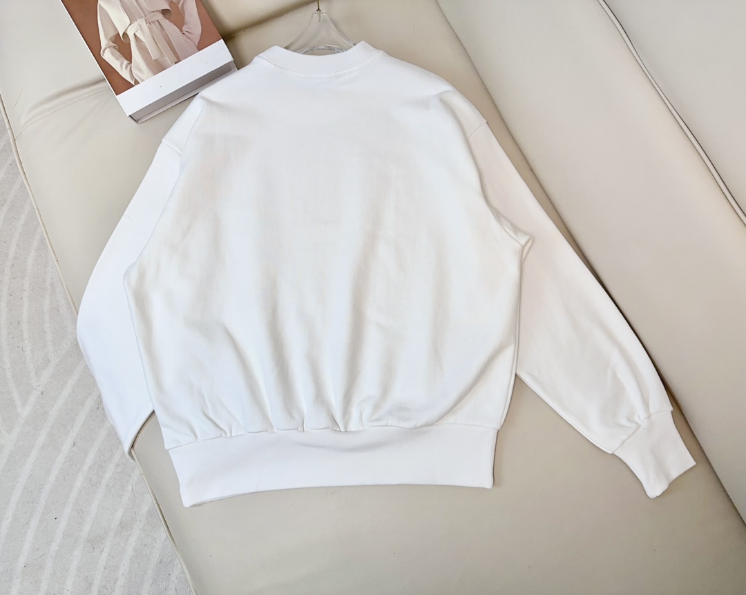 “New Print Logo Women’s Suit: Customized Coats for High-Quality Style, Age Reduction, and Cosmopolitan Elegance” - 图片 2