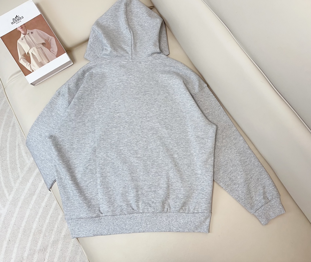 “Custom Embroidered Female Suit Set in Pure Cotton Fabric for High Quality Comfort and Style” - 图片 2