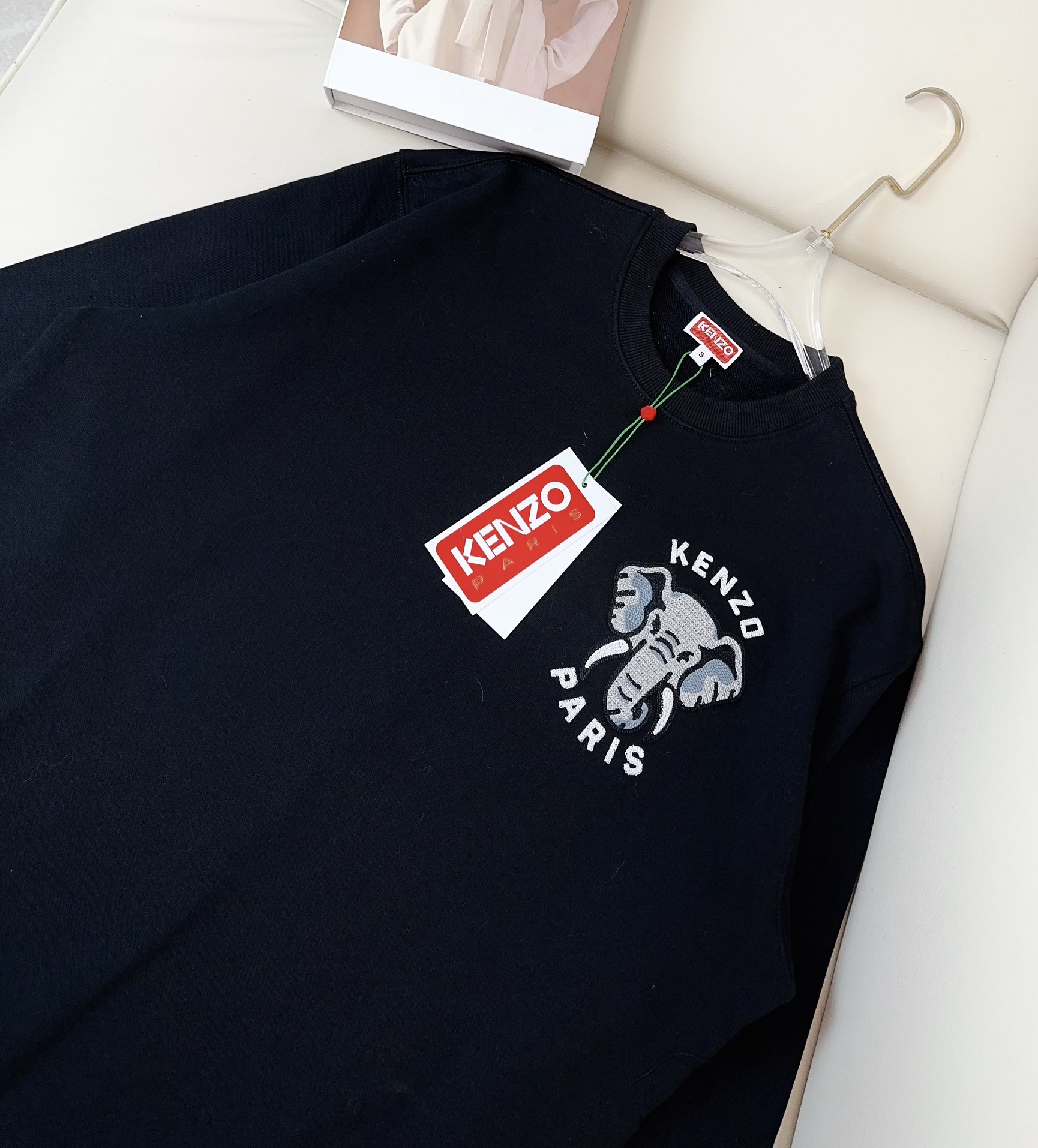 “High Quality Women’s Clothes: KEN** Elephant Embroidery Hollows Collars Collection Overview” - 图片 4