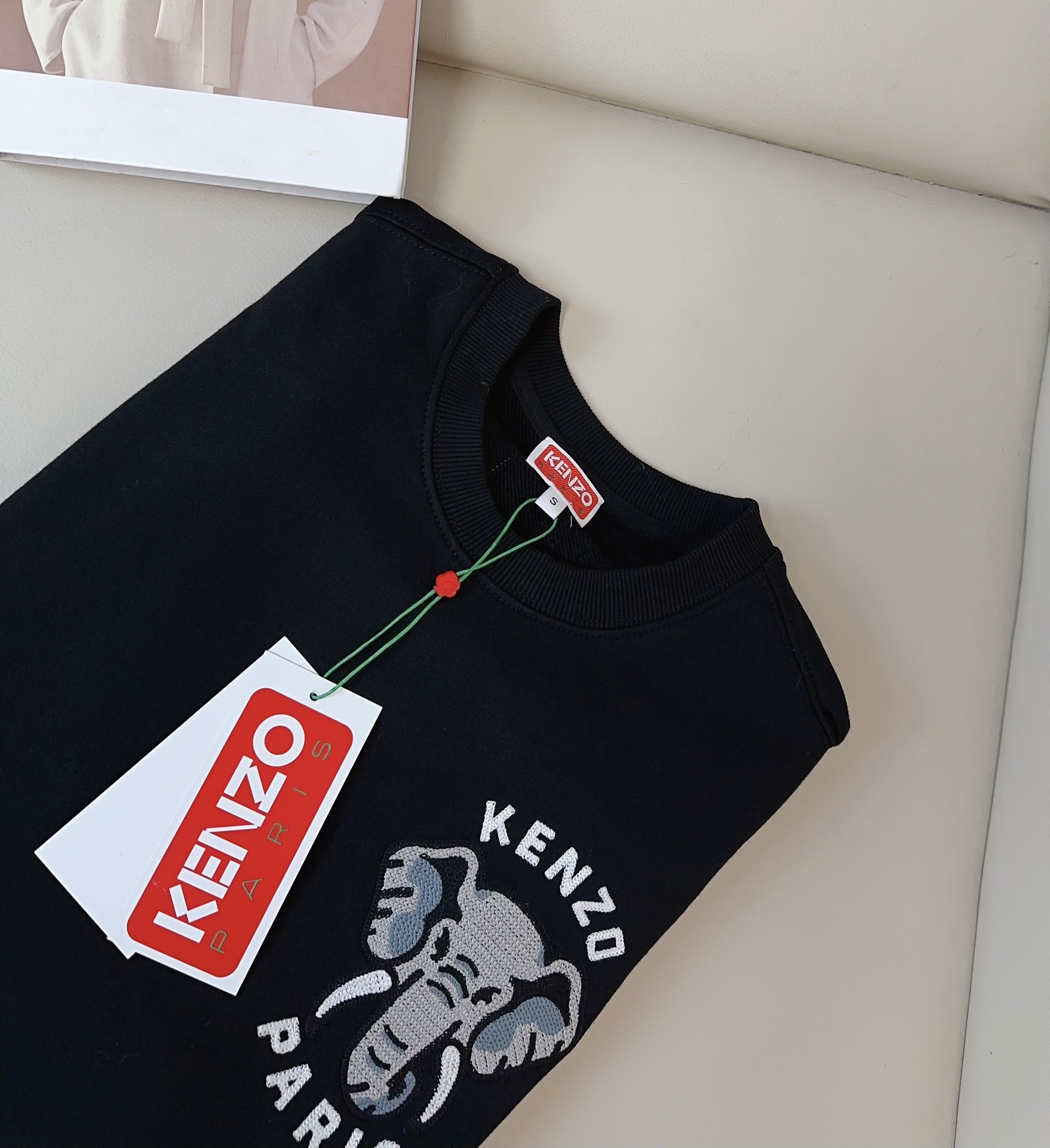 “High Quality Women’s Clothes: KEN** Elephant Embroidery Hollows Collars Collection Overview” - 图片 6