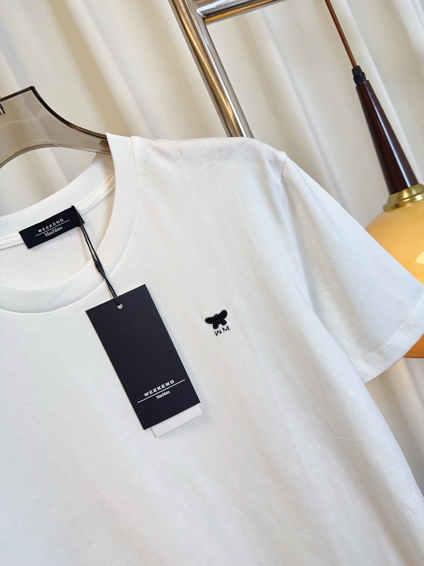 High-Density Embroidered Logo T-Shirt in Pure Cotton Fabric for Women’s Suit Packing - 图片 6
