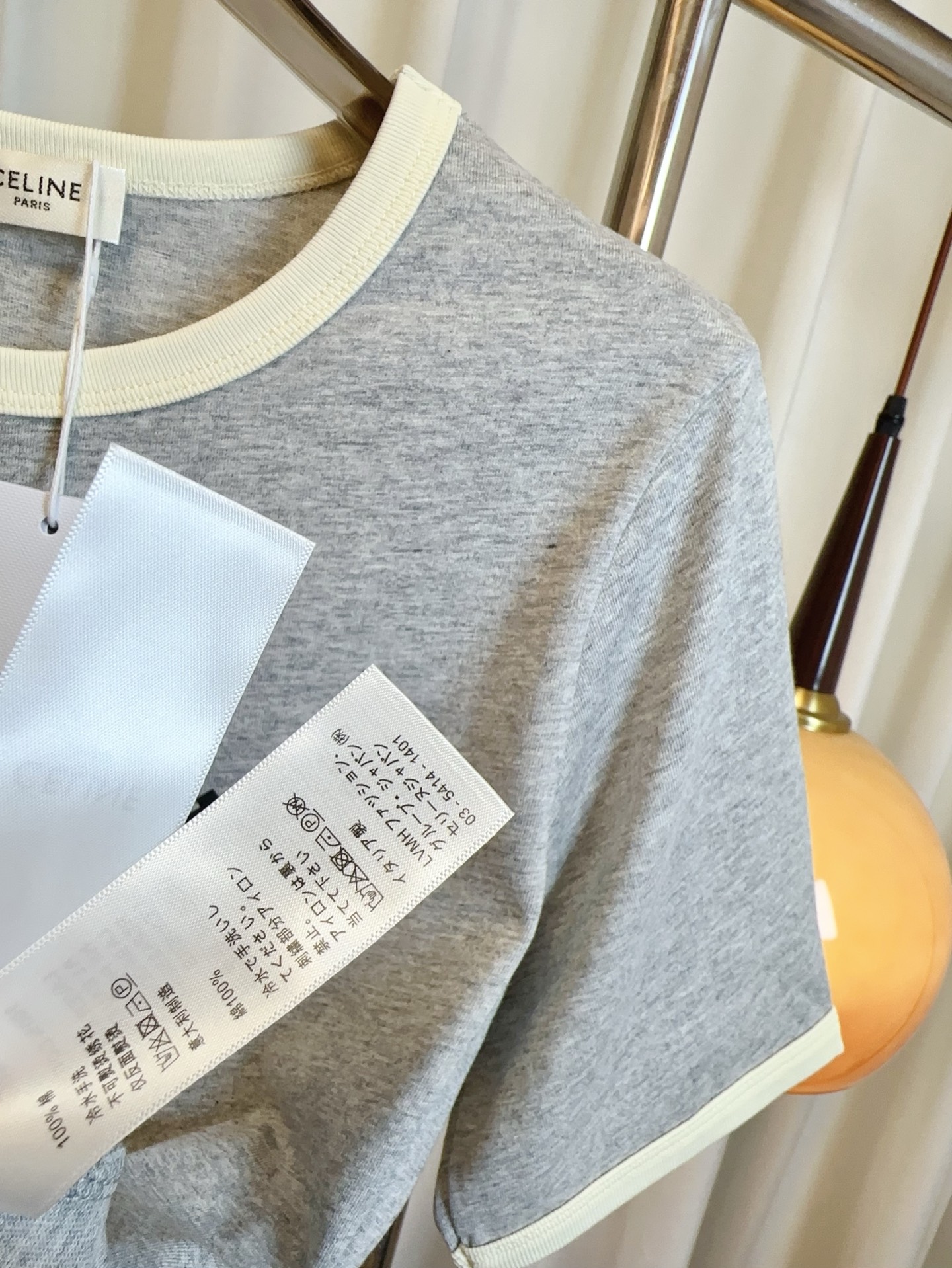 “Women’s Hard-Core Suit & Customized Logo T-shirt: High Quality, Stylish Designs” - 图片 8