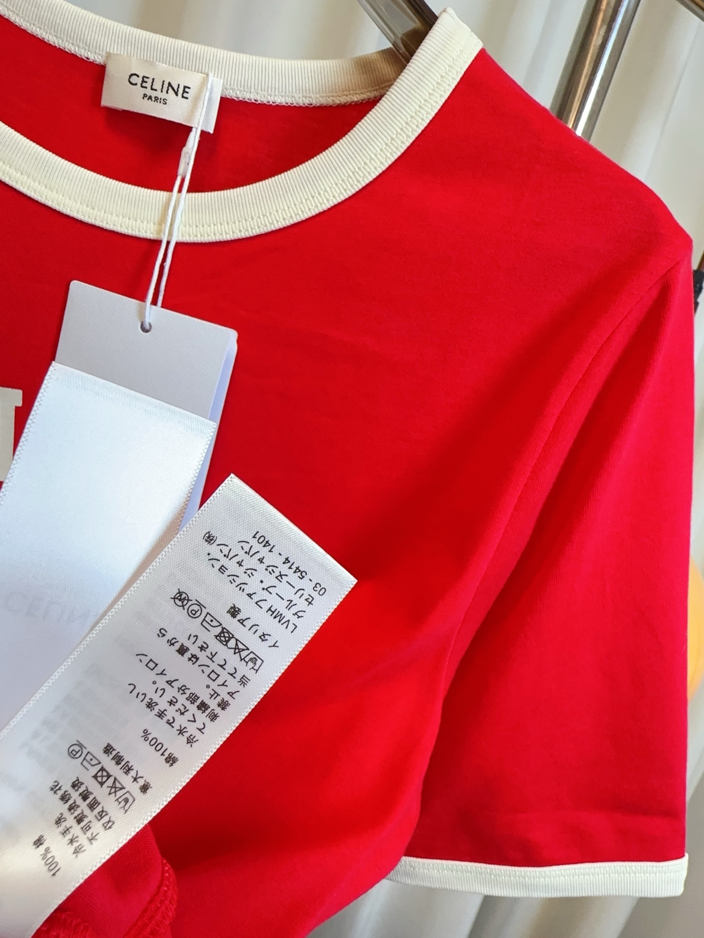 “Quality Stamped Logo T-shirt: Custom Design, Soft and Comfy, Top Quality” - 图片 8