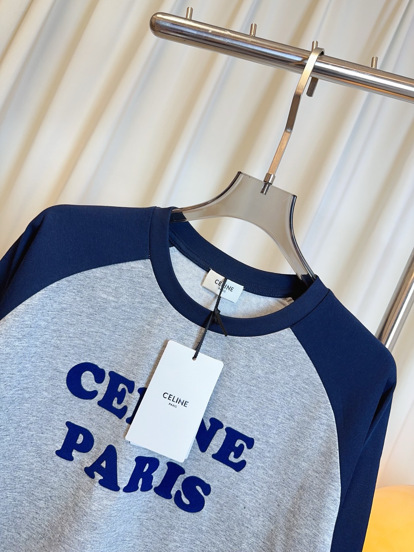 “Customized Pure T-shirt for Single Women: Comfortable, Stylish, with Pocket Sleeves” - 图片 6