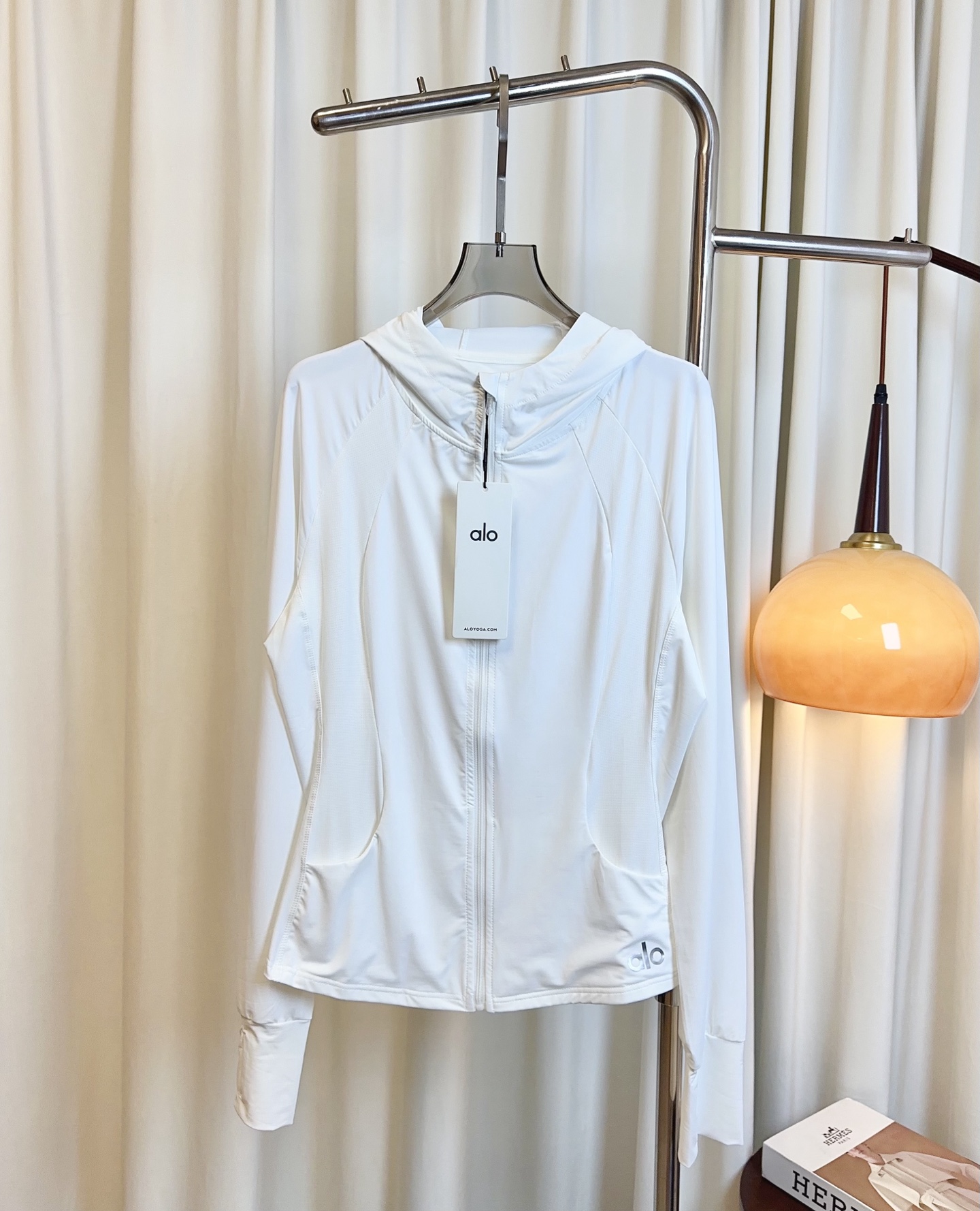 “New Zipper Women’s Suit with Custom Fabric and Stretching: Top Quality for Stylish Girls” - 图片 1