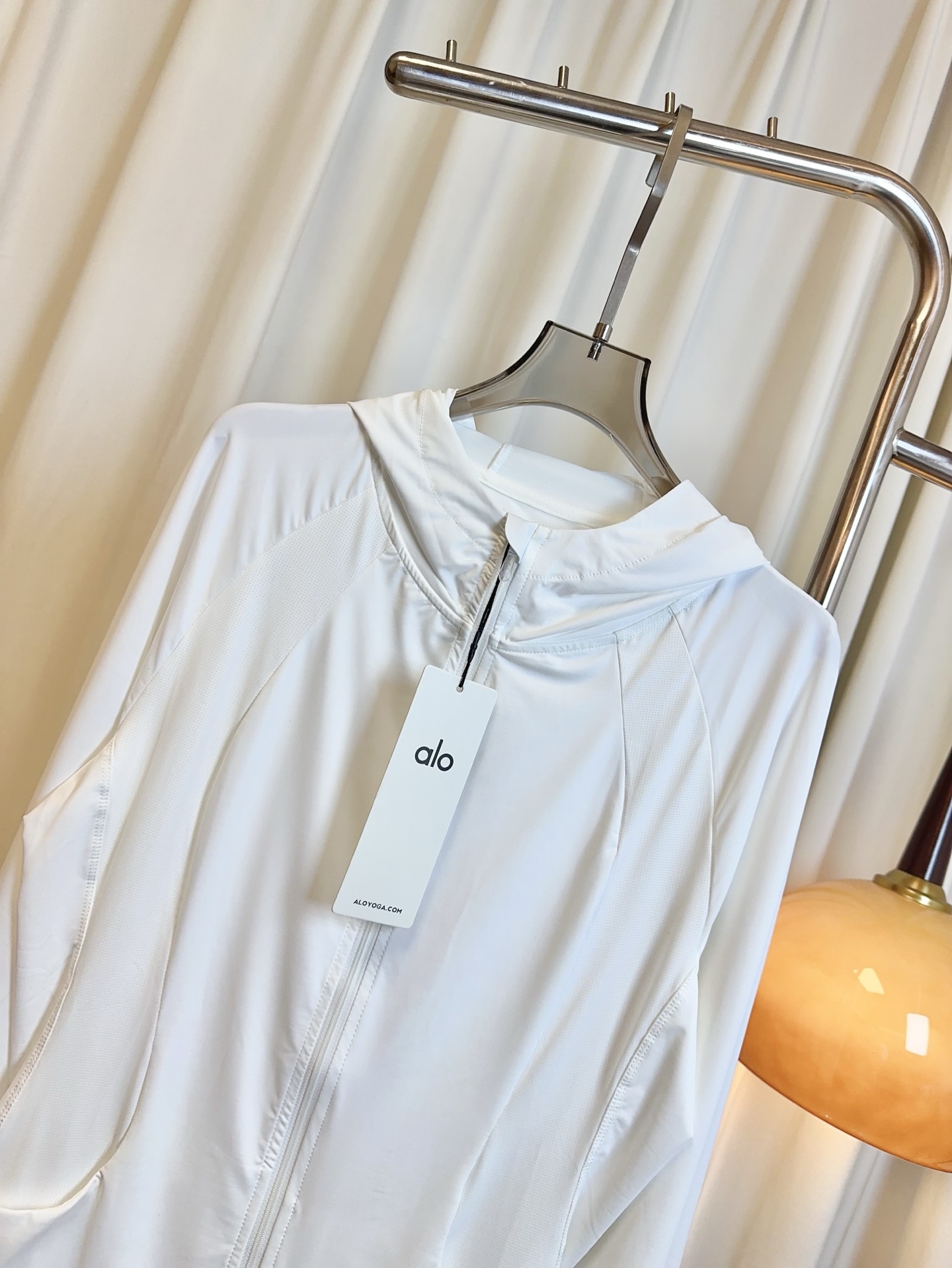“New Zipper Women’s Suit with Custom Fabric and Stretching: Top Quality for Stylish Girls” - 图片 4