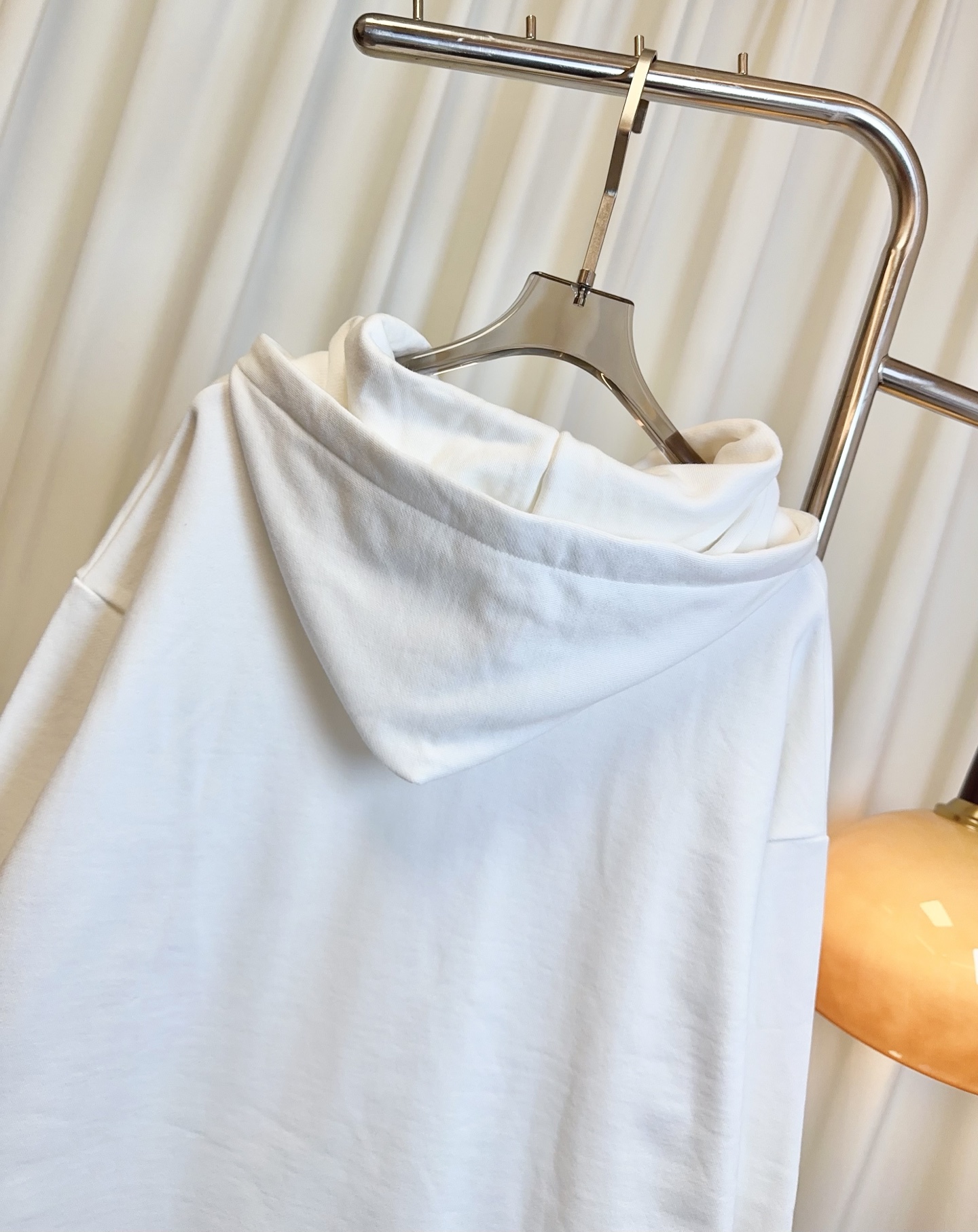 “High-Quality Custom-Made Women’s Clothing: Colored Stamped Romo and Hoodie in Pure Cotton” - 图片 5