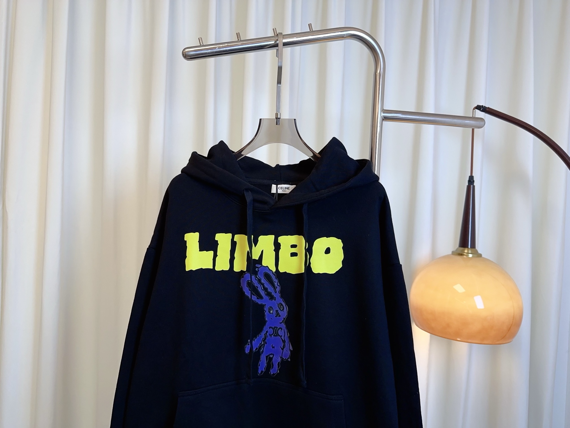 “High-Quality Custom Women’s Clothing: Colored Stamped Romo Hoodie in Pure Cotton, Comfortable Skin, Top Quality” - 图片 3