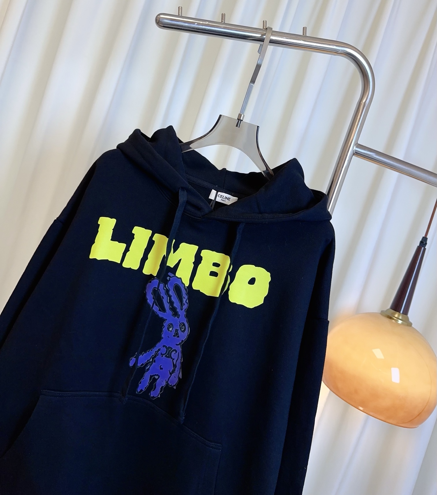 “High-Quality Custom Women’s Clothing: Colored Stamped Romo Hoodie in Pure Cotton, Comfortable Skin, Top Quality” - 图片 4