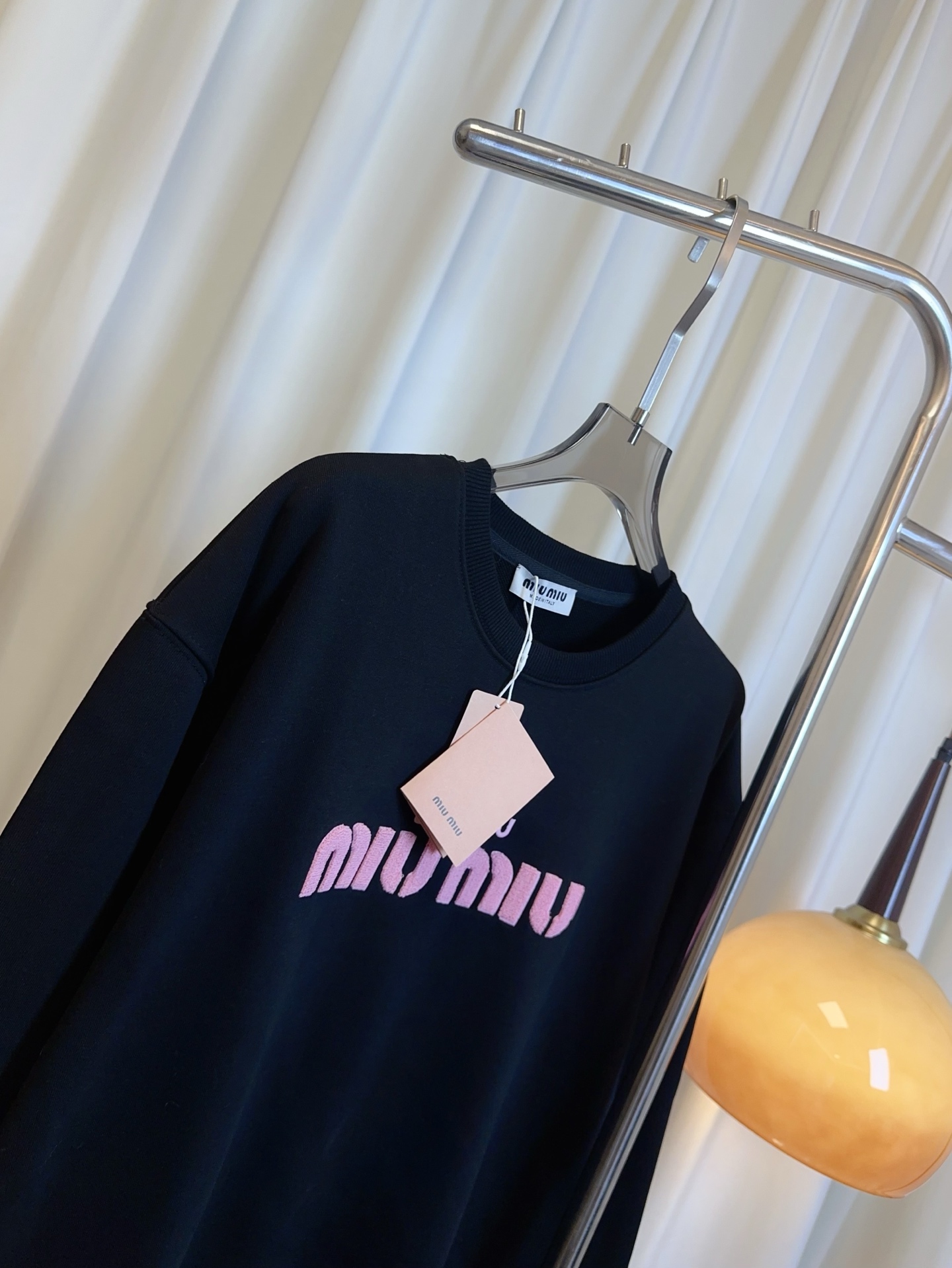 “High-Quality Custom Cotton Sweaters with Embroidered Logo for Men and Women” - 图片 7