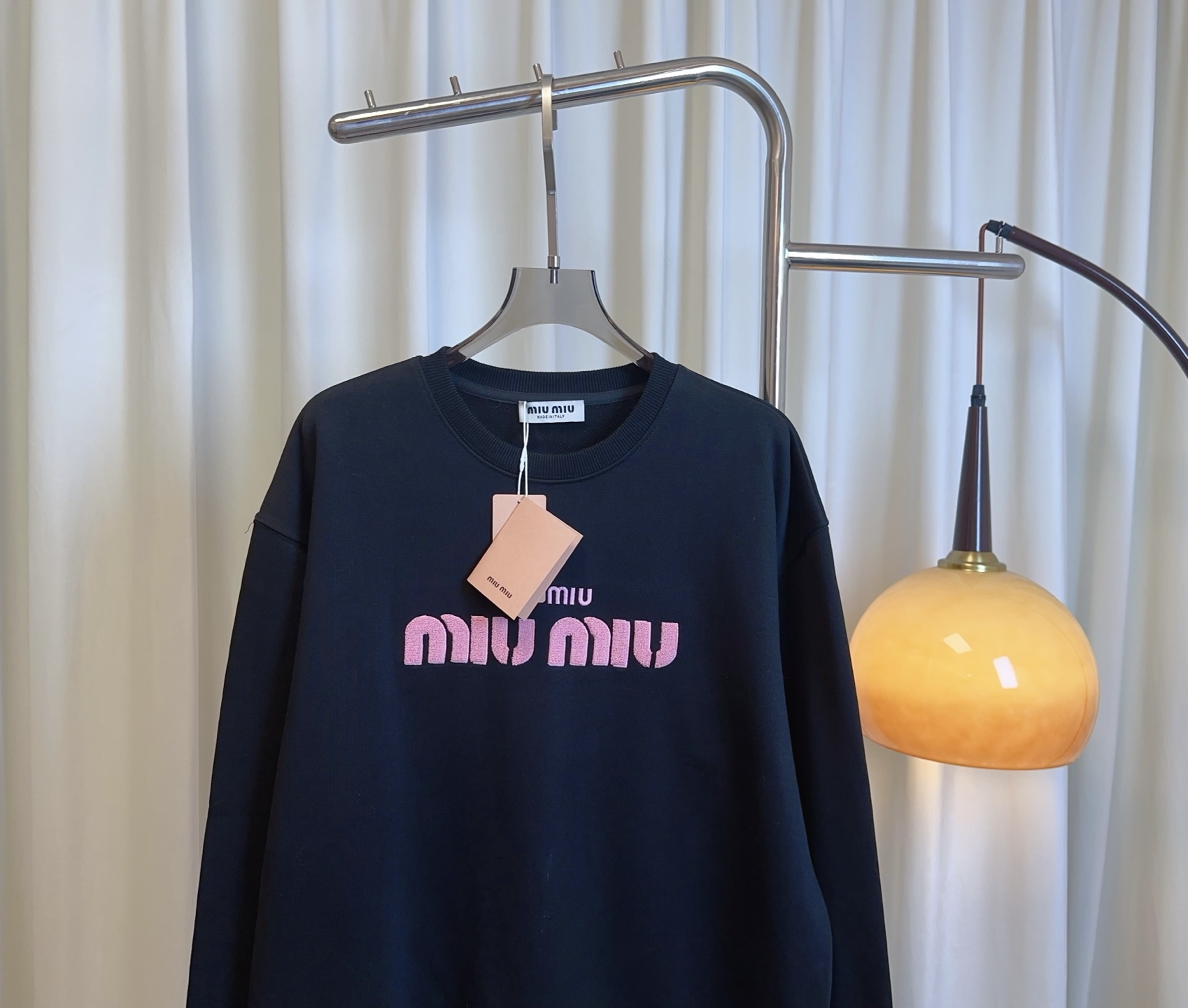 “High-Quality Custom Cotton Sweaters with Embroidered Logo for Men and Women” - 图片 3