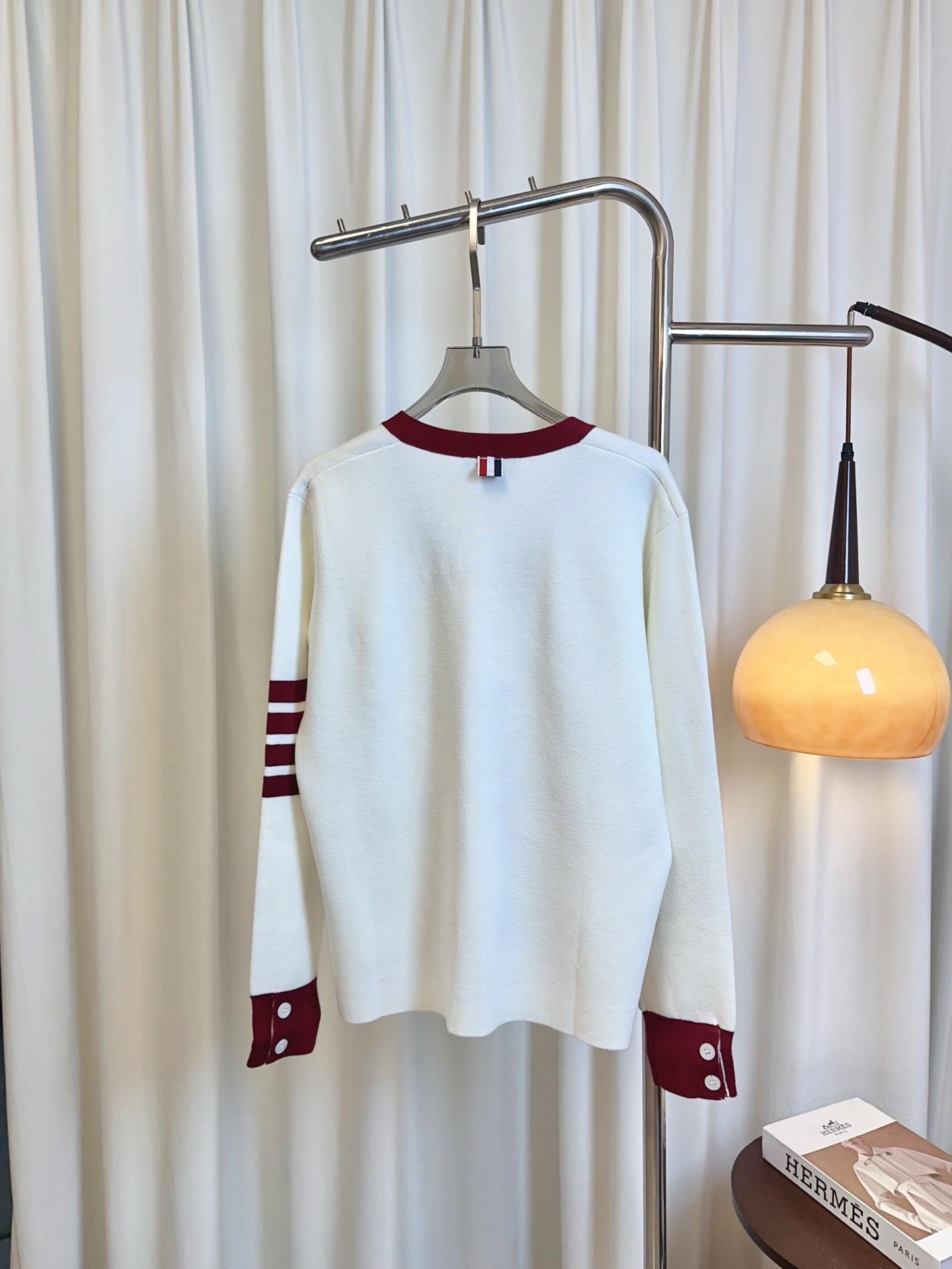 “High-Quality Irregular Wool Women’s Suit with Forklifting Design and Age-Reducing Features” - 图片 2