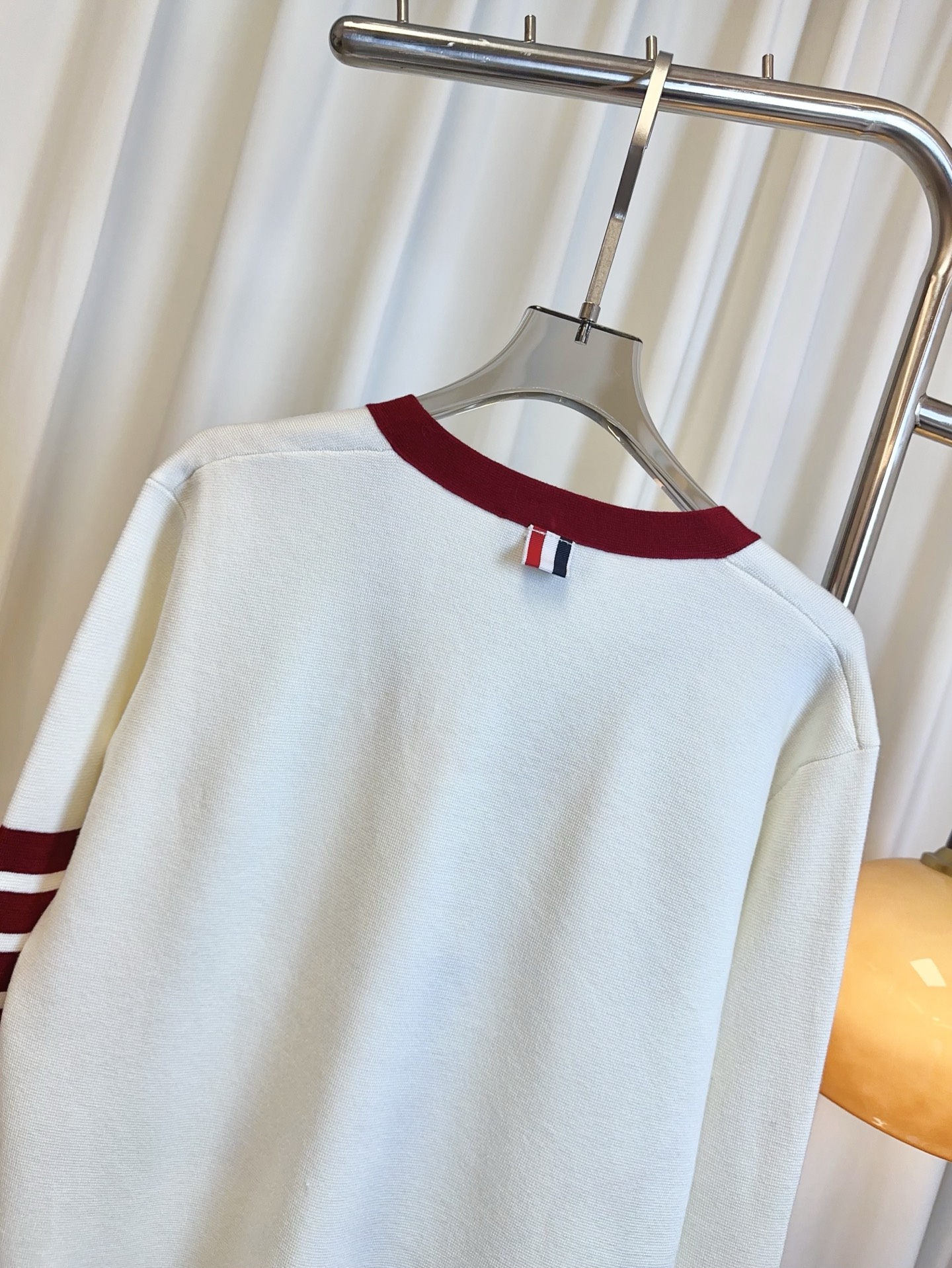 “High-Quality Irregular Wool Women’s Suit with Forklifting Design and Age-Reducing Features” - 图片 5