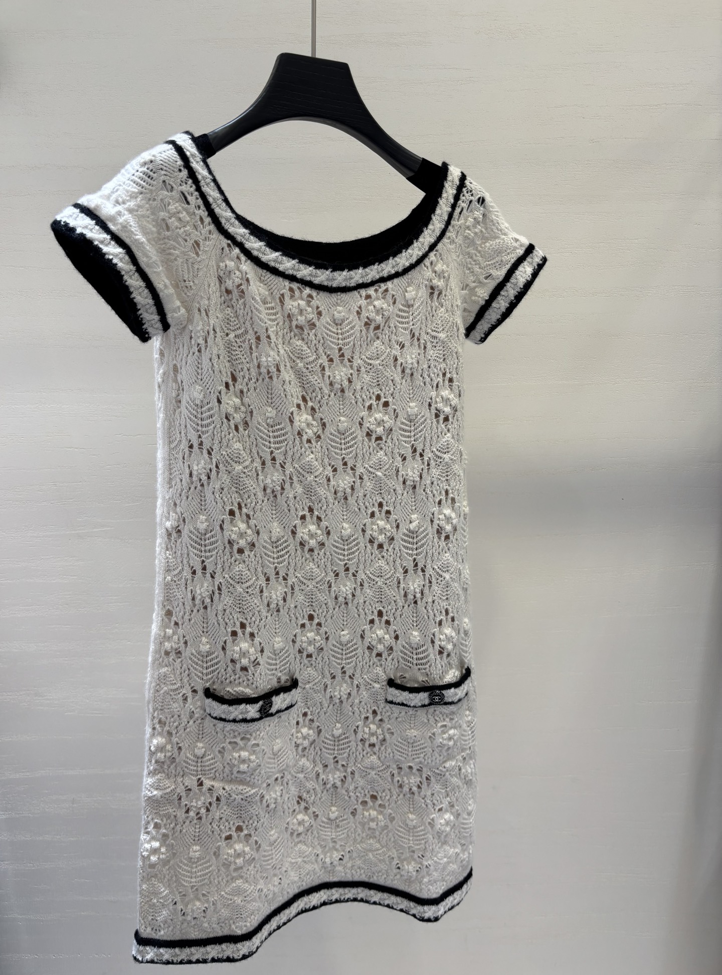 Elegant Chanel Vintage Hollow-Out Short Sleeve Dress with Silk Lining 3 i1747289706039 2056 0 1