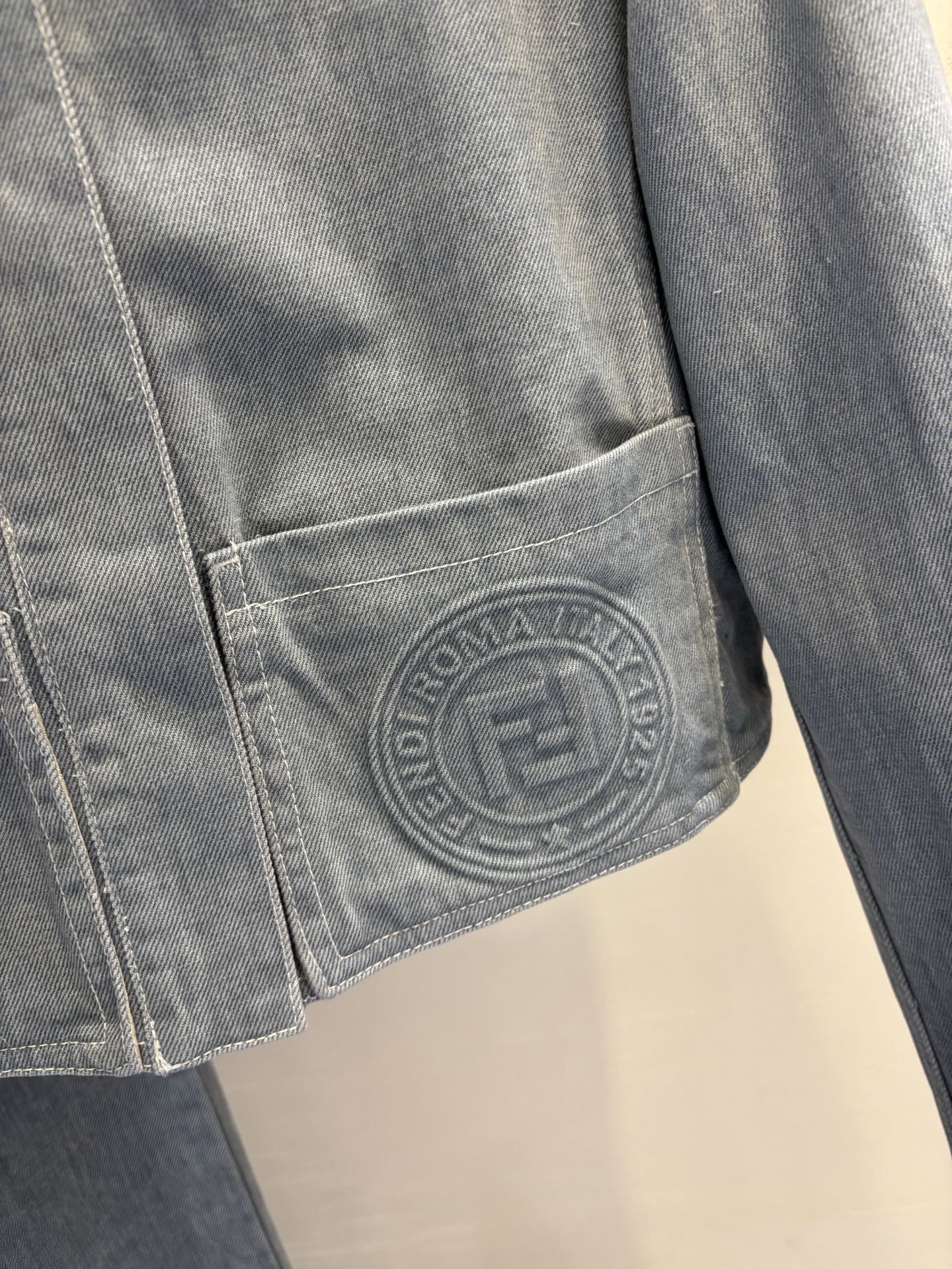 Fendi 2025 New Denim Series 3-Piece Set - Classic Style, Custom Fabric 7 i1748415247697 7991 0 5