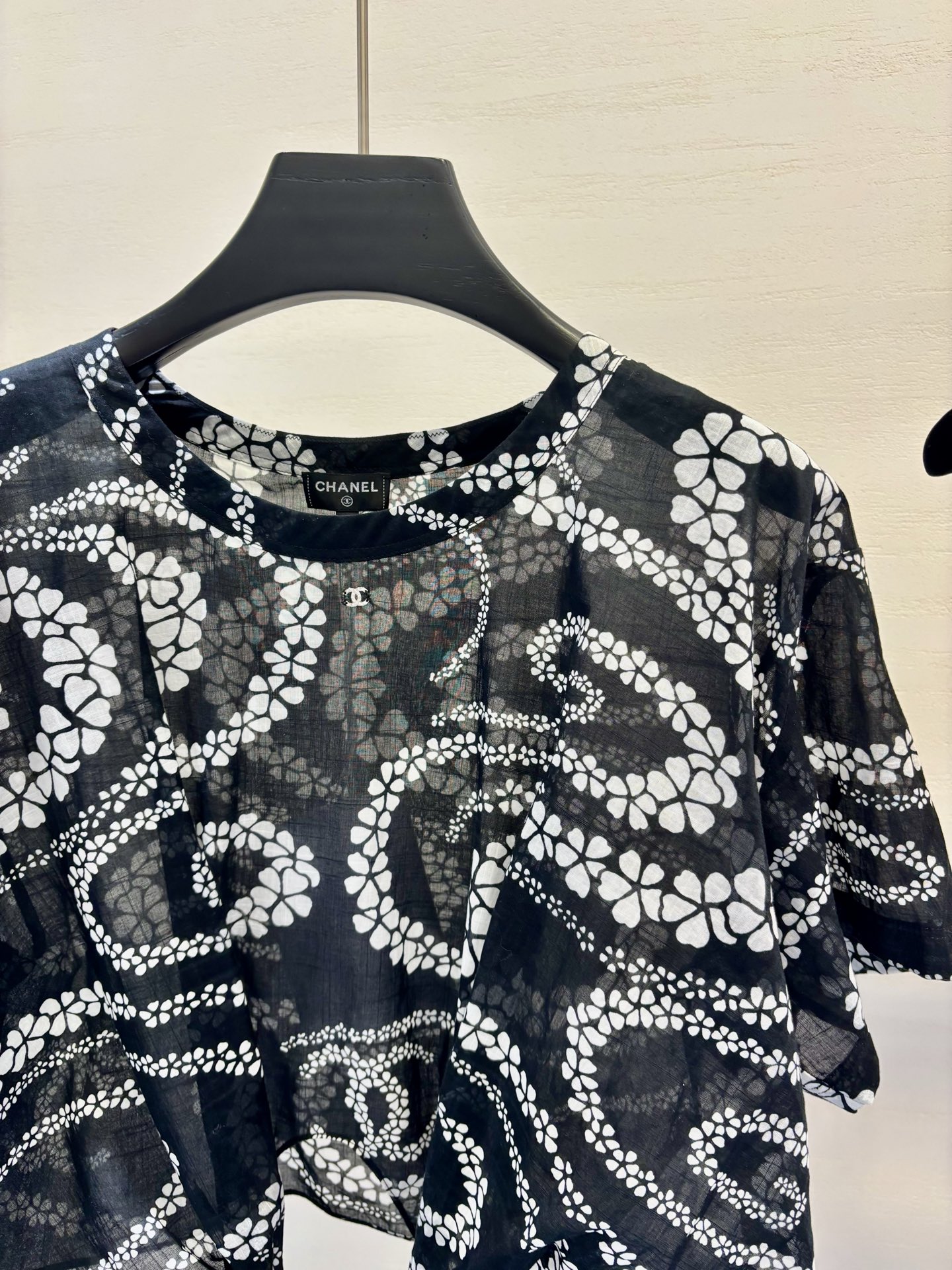 Chanel 25S Summer Collection Floral Print Top, Sizes 36/38/40 5 i1749276837297 3378 0 3