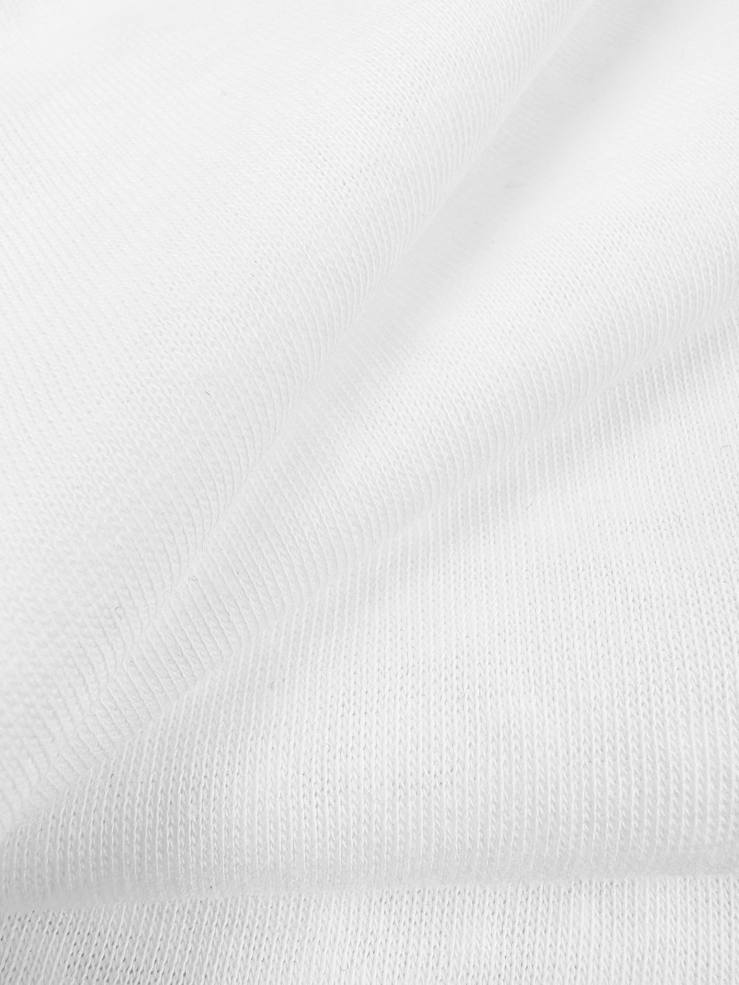 Acne Studios Acne Studios 1996 徽标图案点缀于胸前 彰显品牌魅力 袖口与下摆的磨破处理