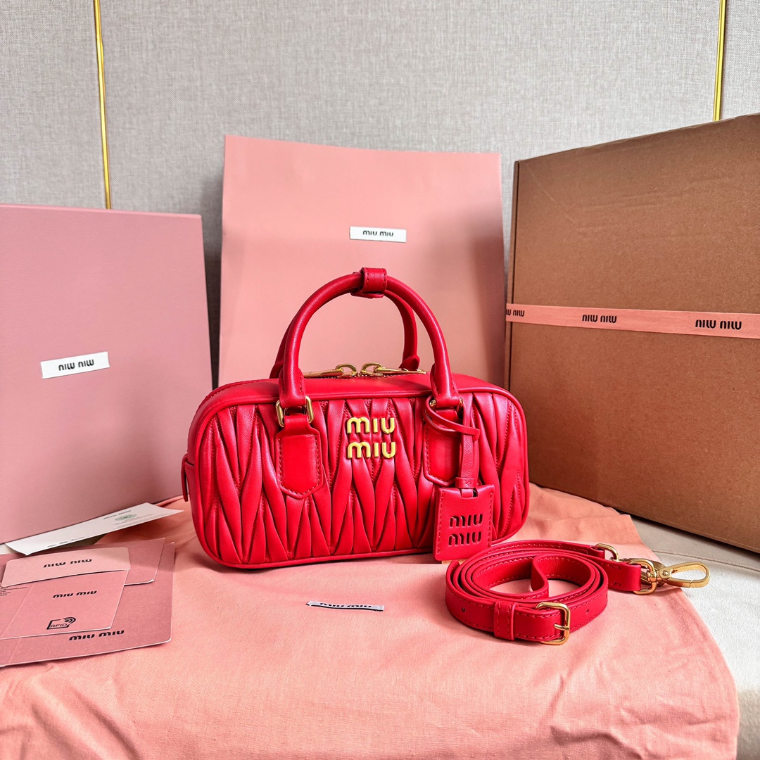 Miu Miu bowling bag lambskin Matelasse pattern detachable shoulder strap