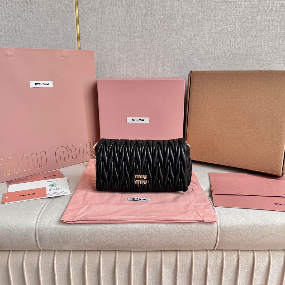Miu Miu Lambskin Matelasse Texture Chain Bag Flap Crossbody