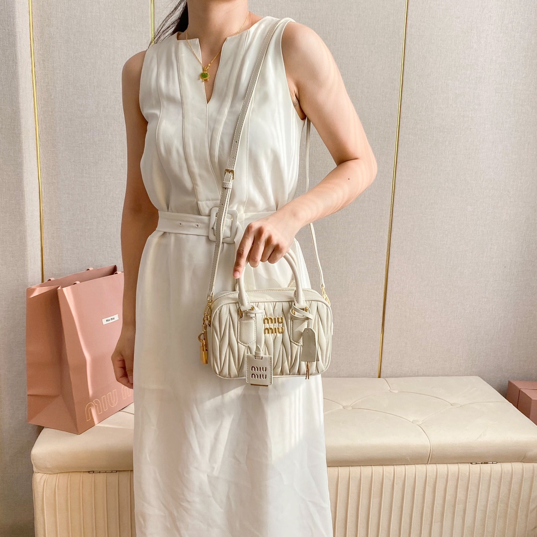 Miu Miu 5BB123 (white)