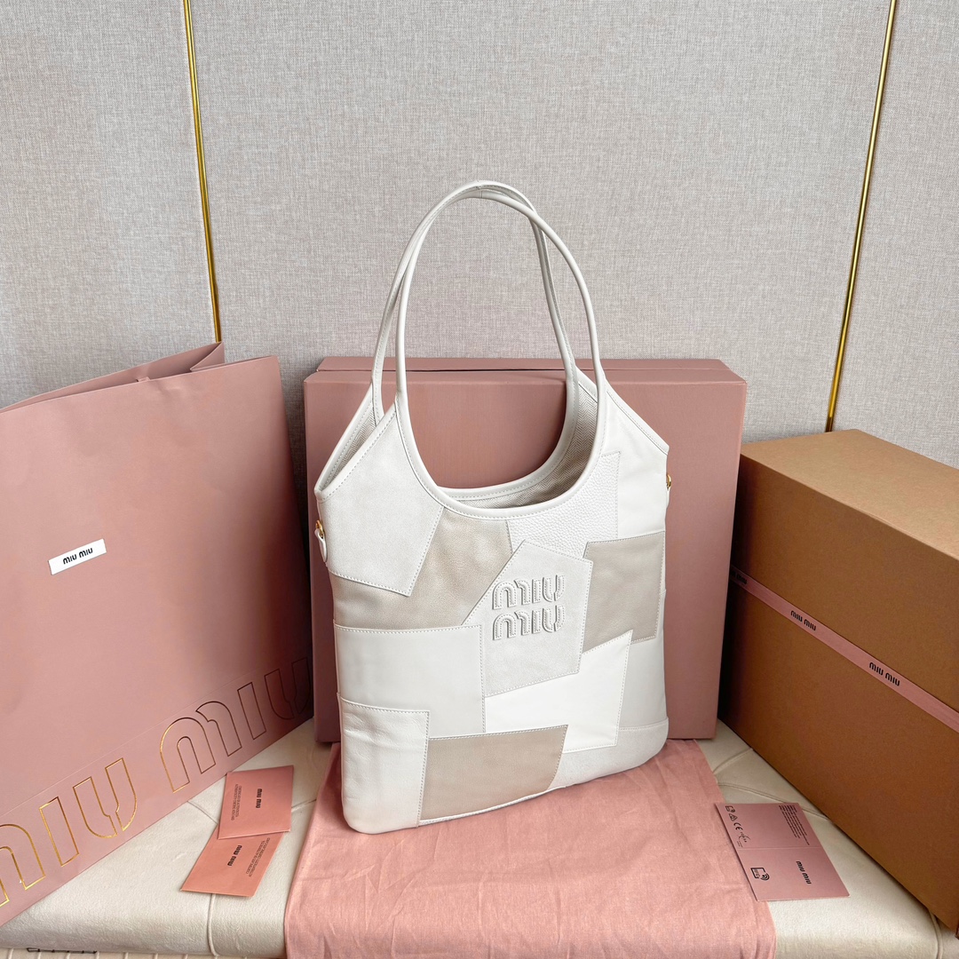 [Miu Miu Women