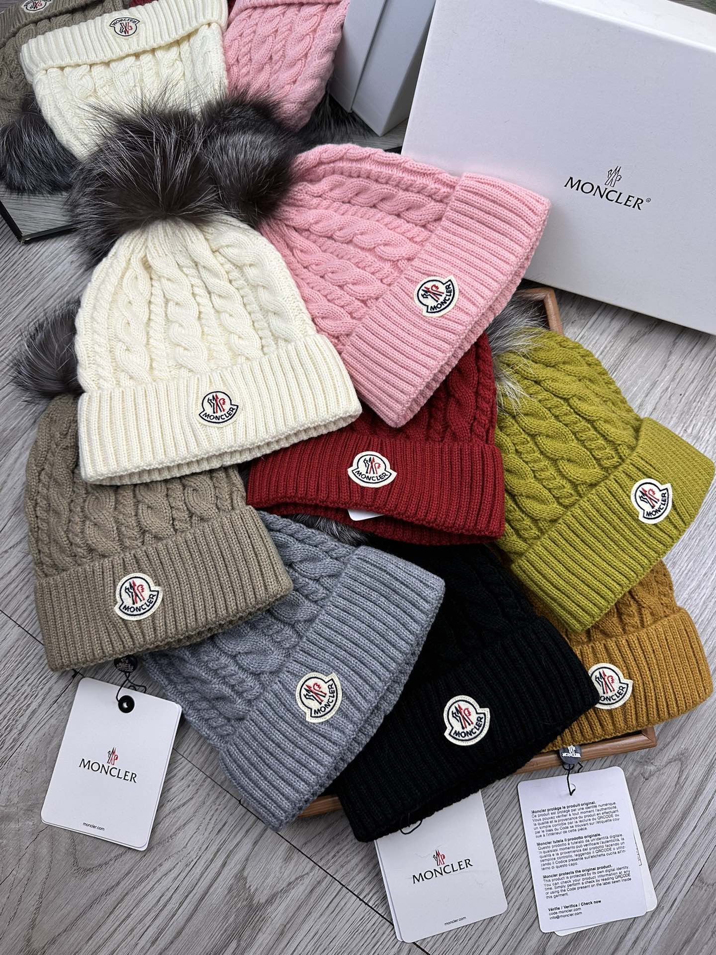Moncler Hats Knitted Hat Winter Collection