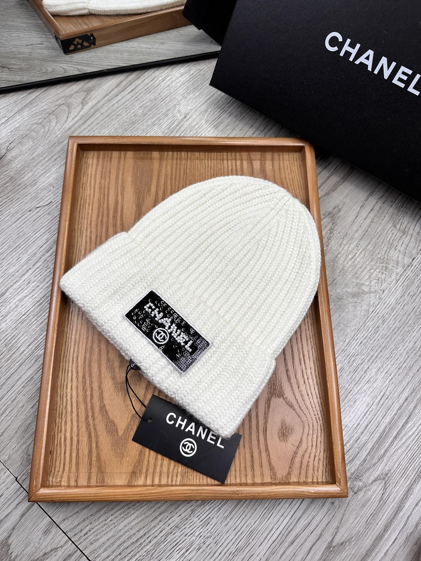 🌹。C家。【羊毛单帽】客供小羊毛！珍贵典藏的灵魂帽子！客供色纱.每个颜色都非常好看！经典！手感软腻.70